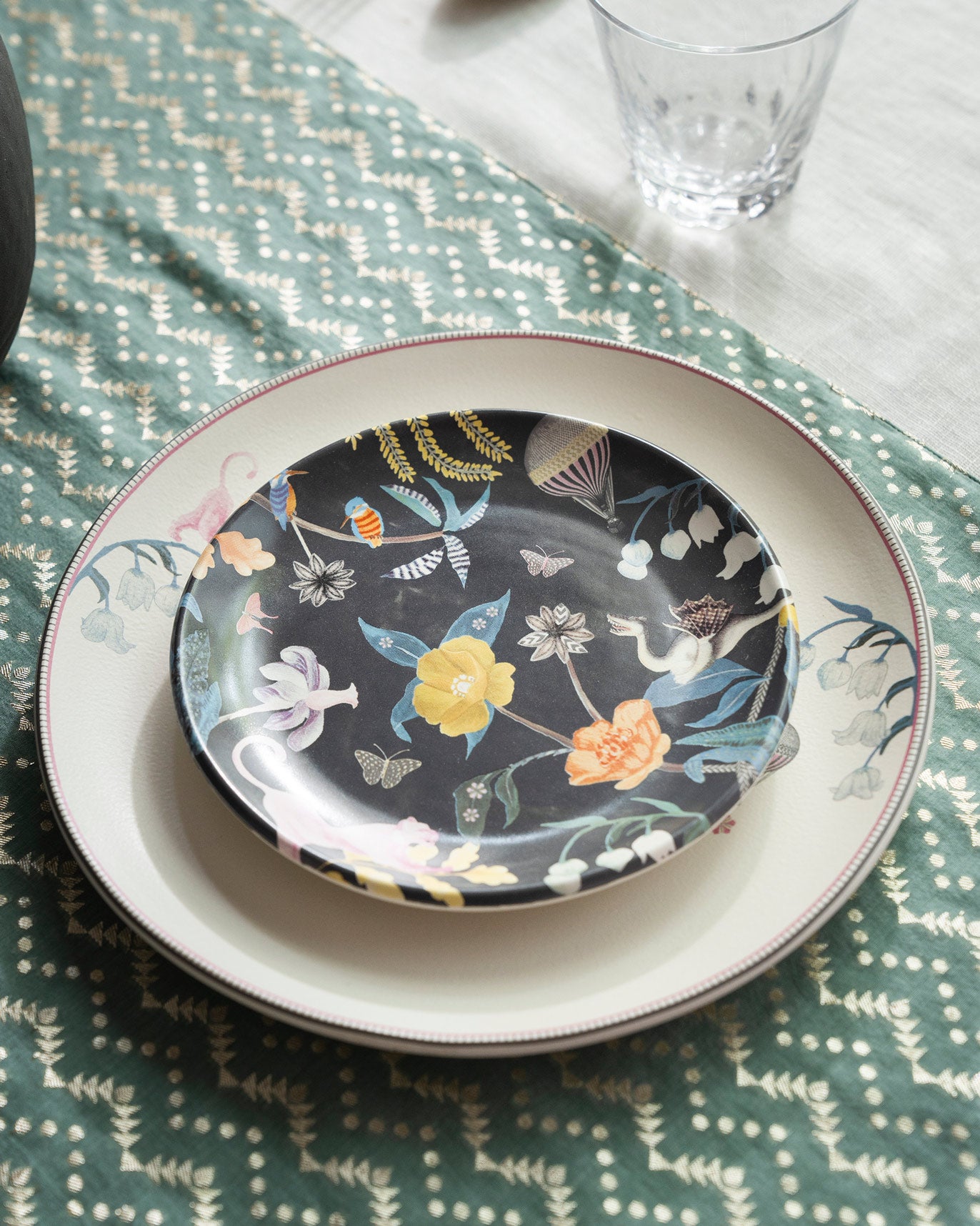Myra Quarter Plate Set
