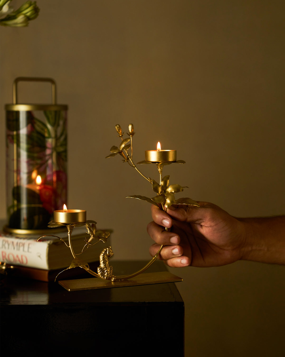 Jasmine Bloom Tealight Holder