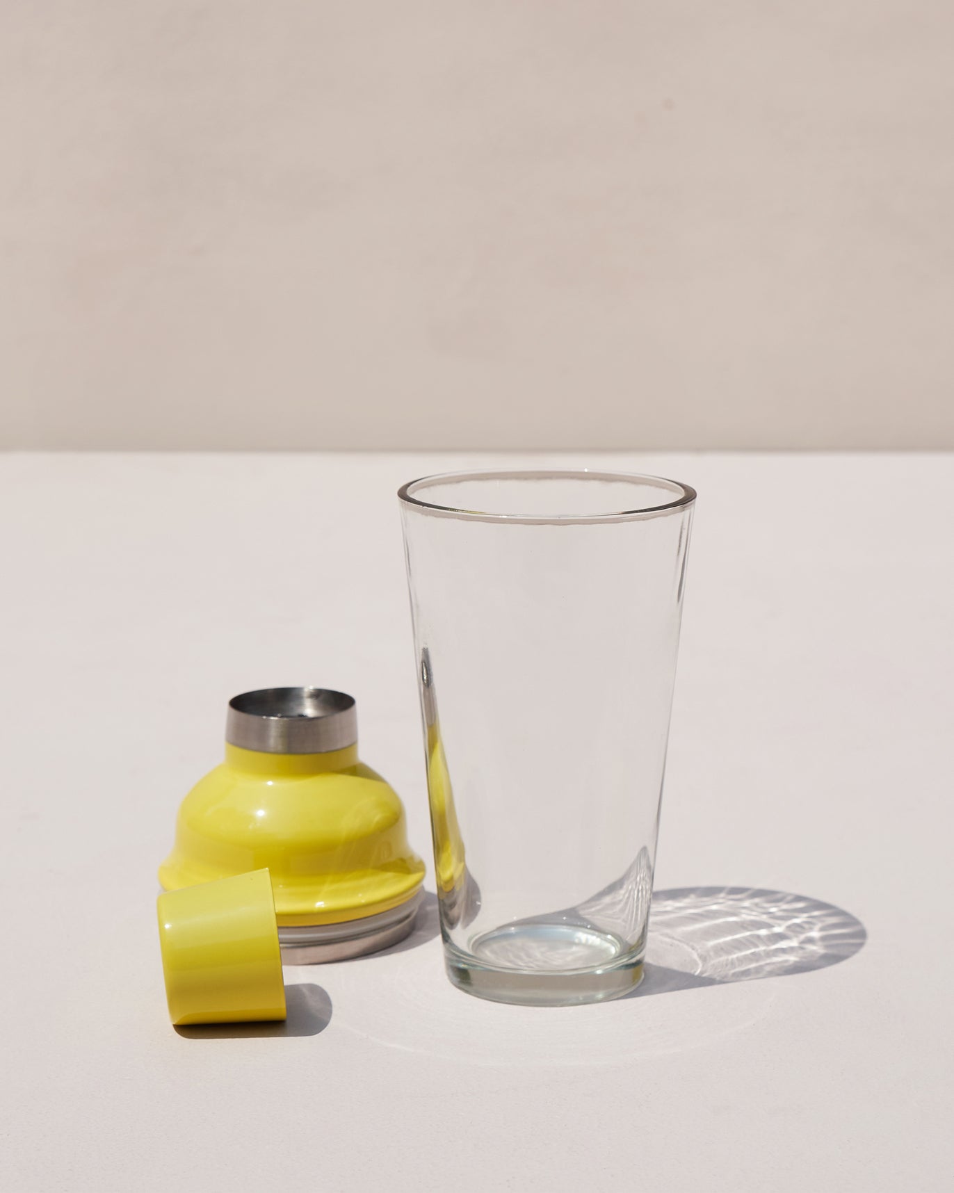 Riverside Cocktail Shaker - Yellow