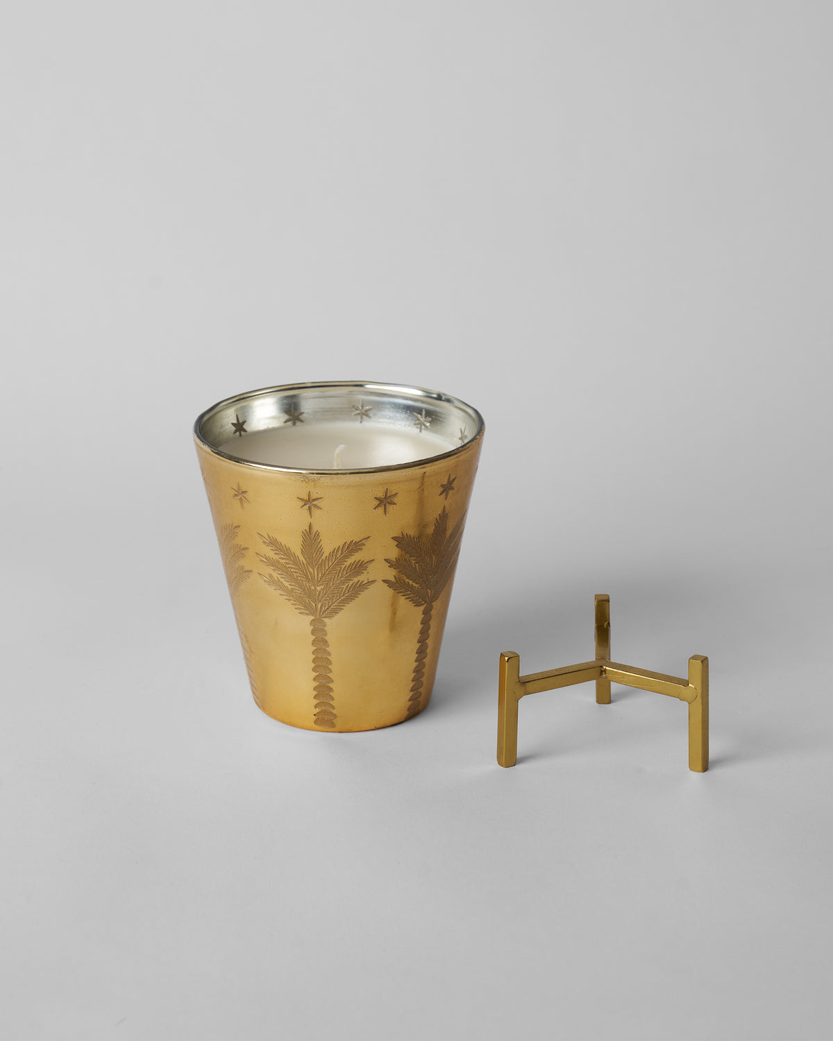 Kaveri Candle With base