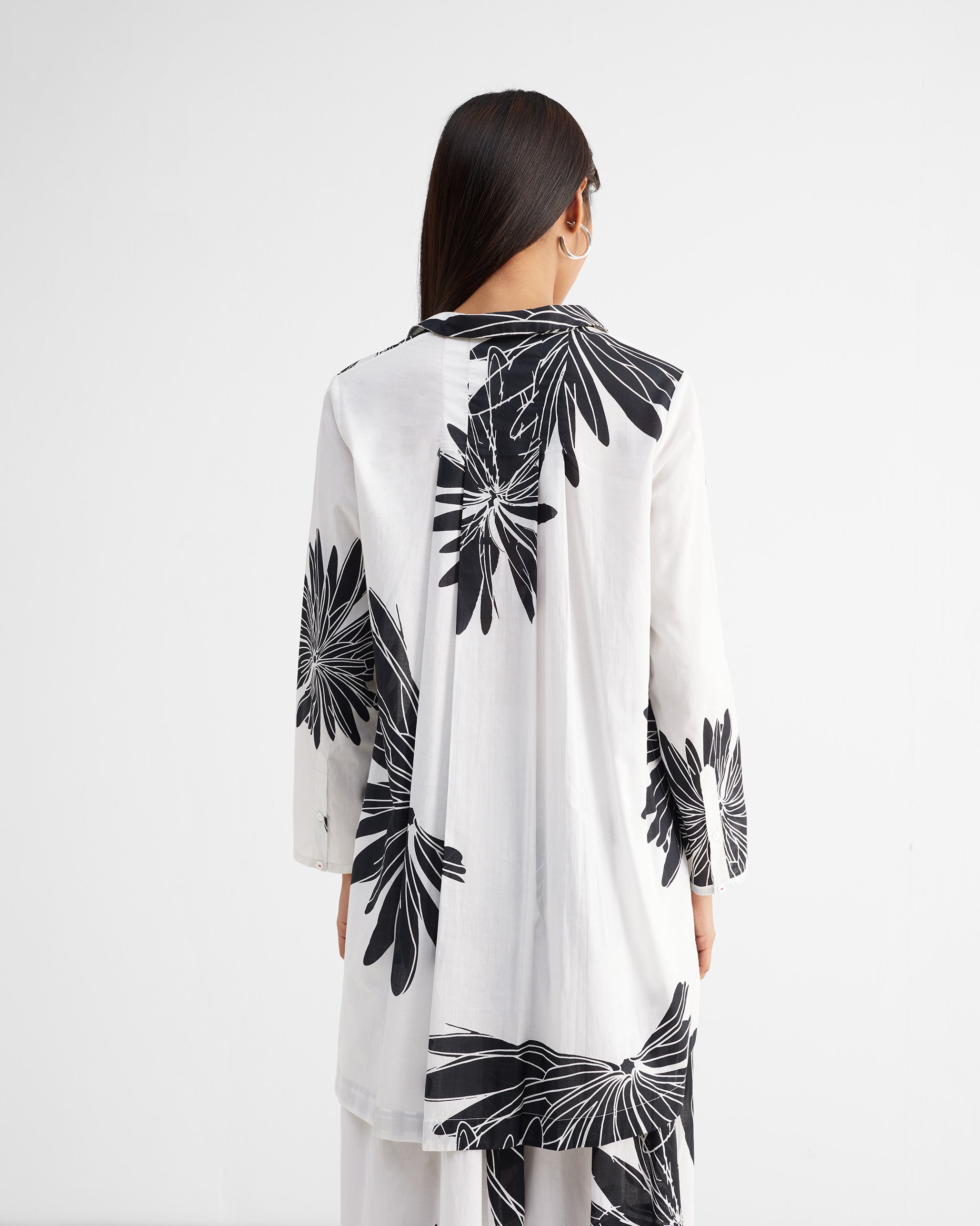 The High Low Shirt Set - Black & White Printed