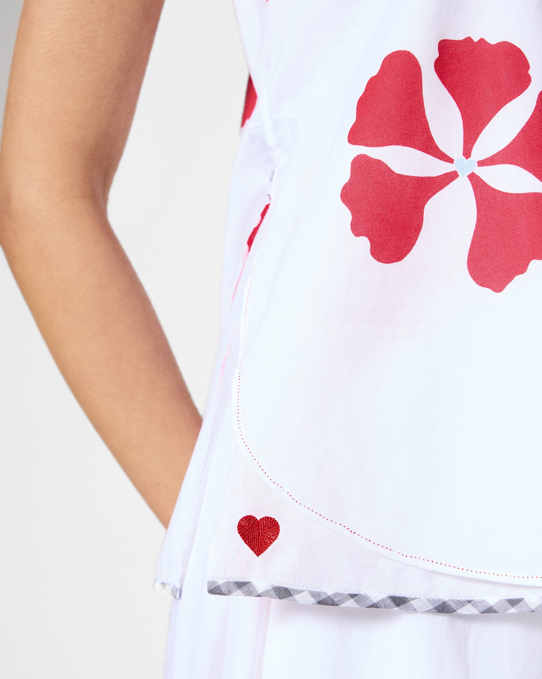 The Kiva Set - White & Red Printed