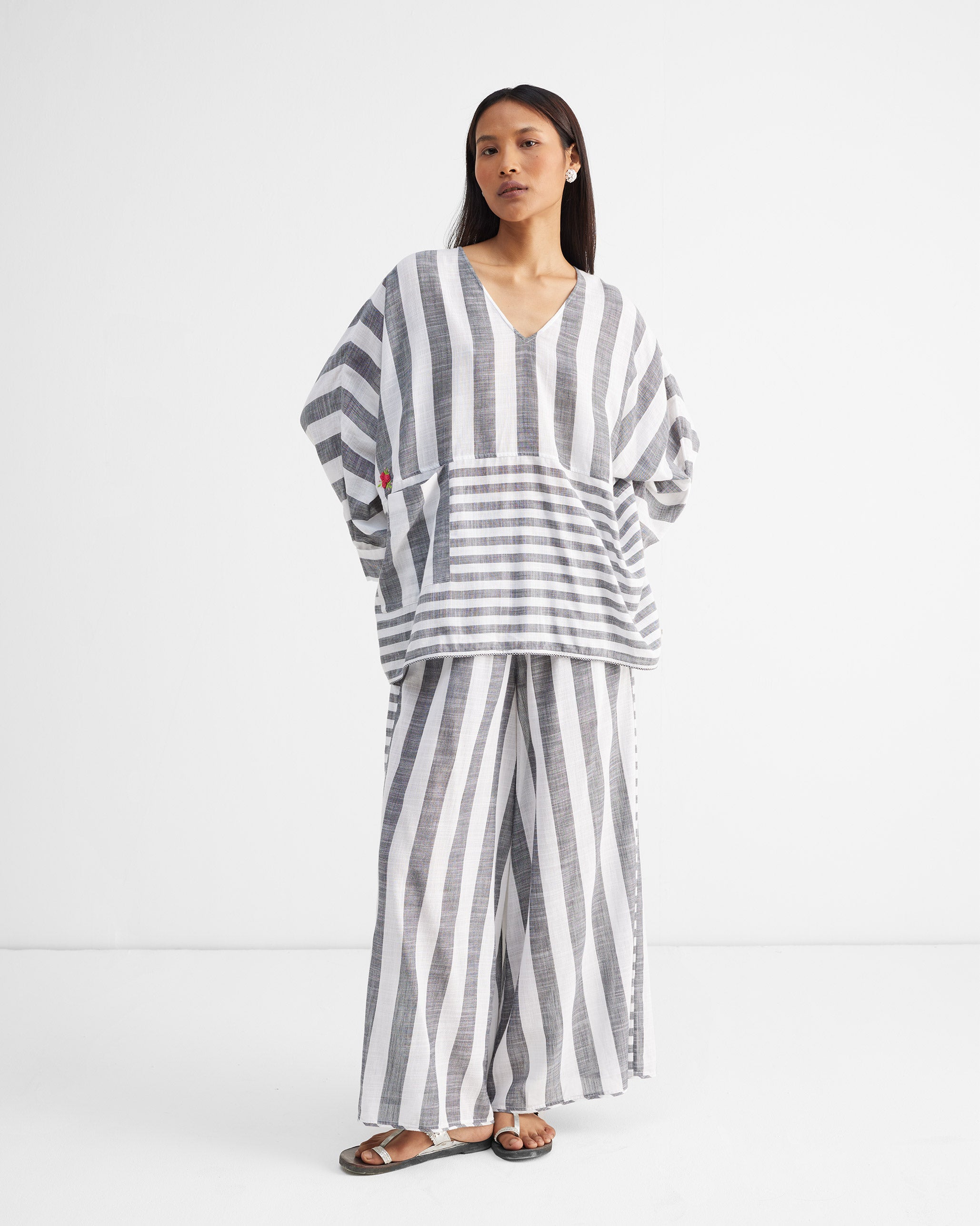 The Victory Top Set - Charcoal & White Stripes