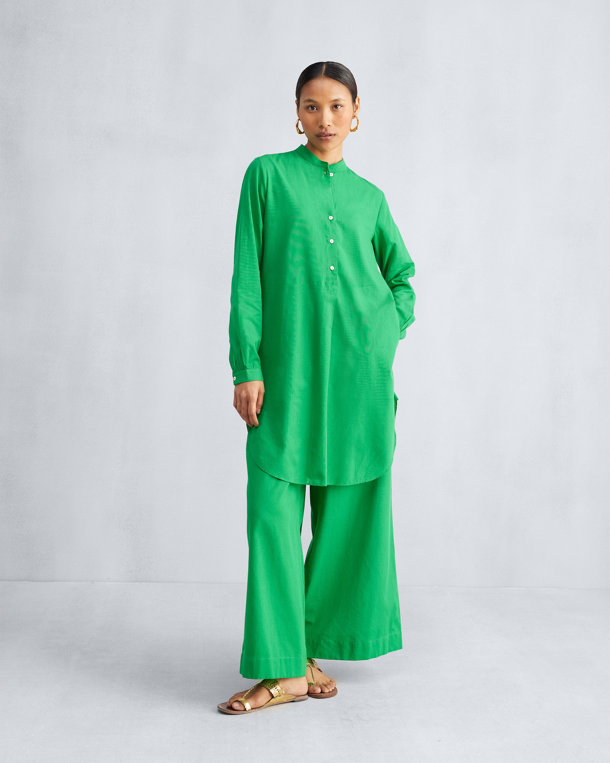The Basic Mid Length Kurta Set - Green