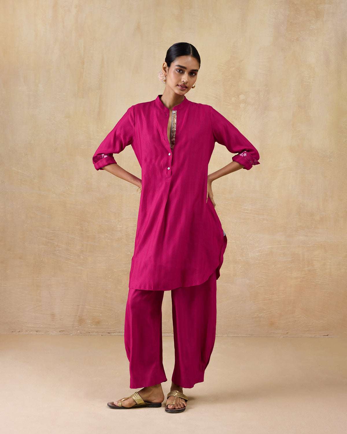 The Basic Long Length Kurta Set