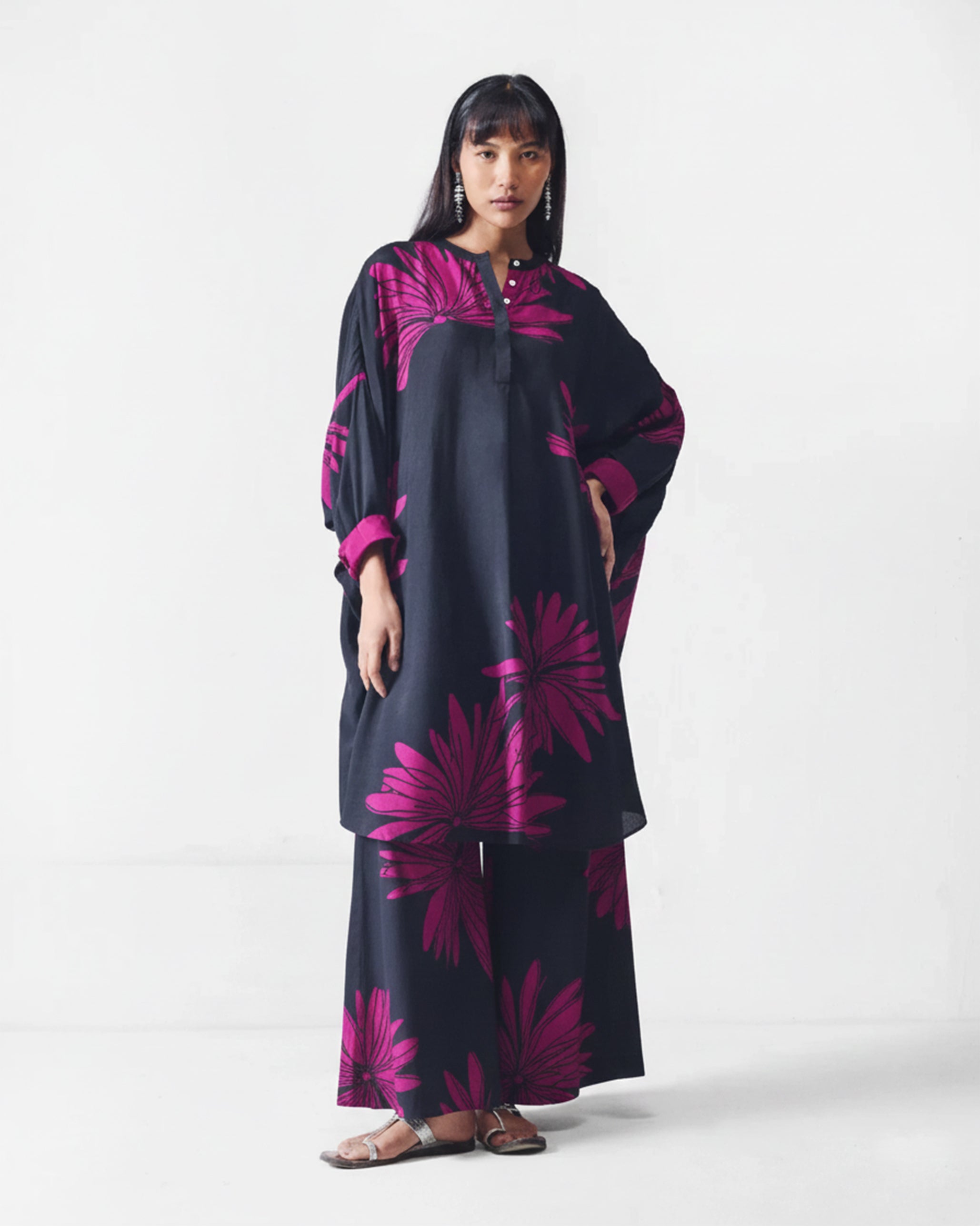 Basic Pyjama - Black & Mulberry Printed