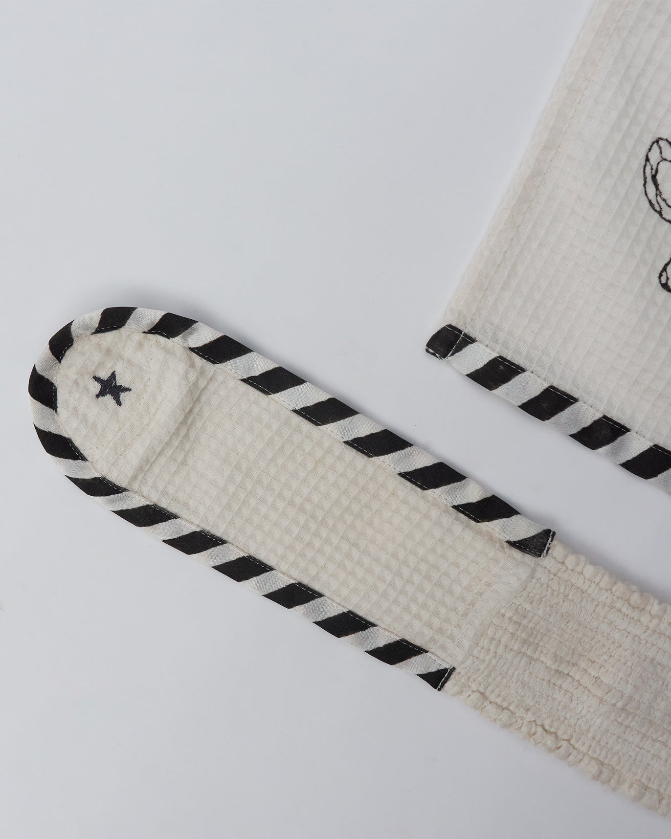 Ele Palm Guest Towel + Headband