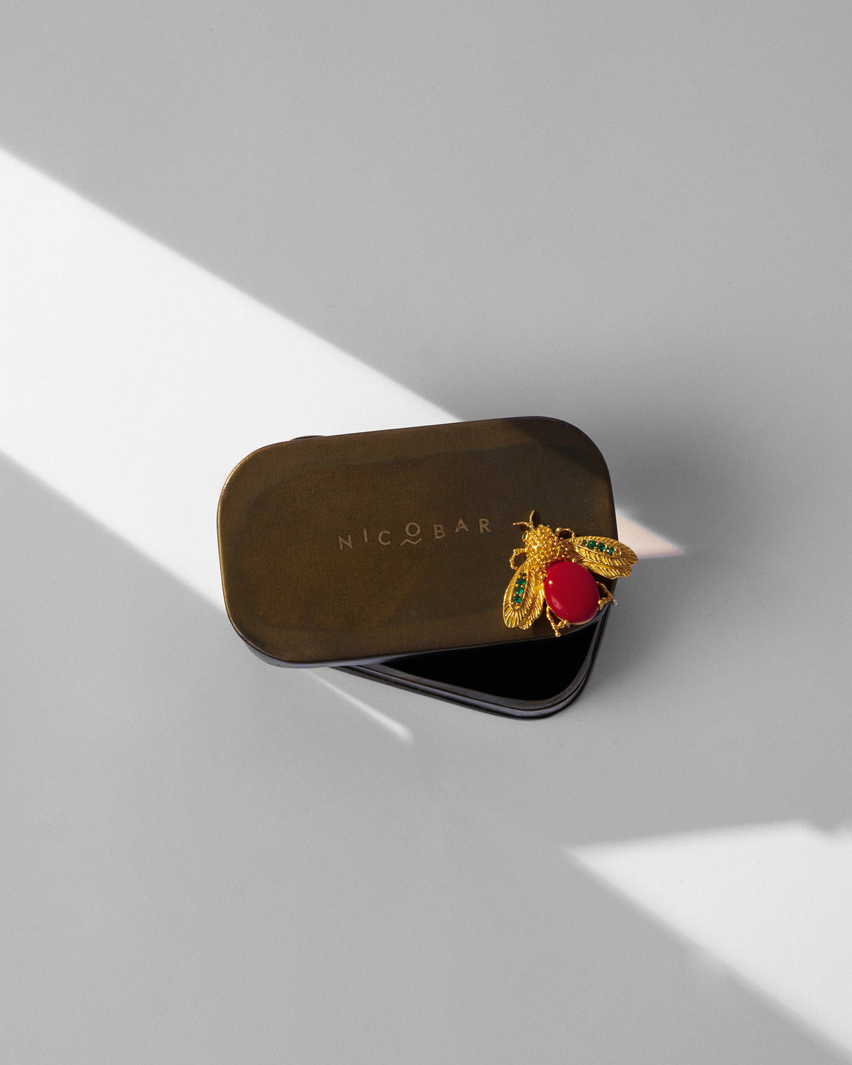 Bug Brooch - Gold