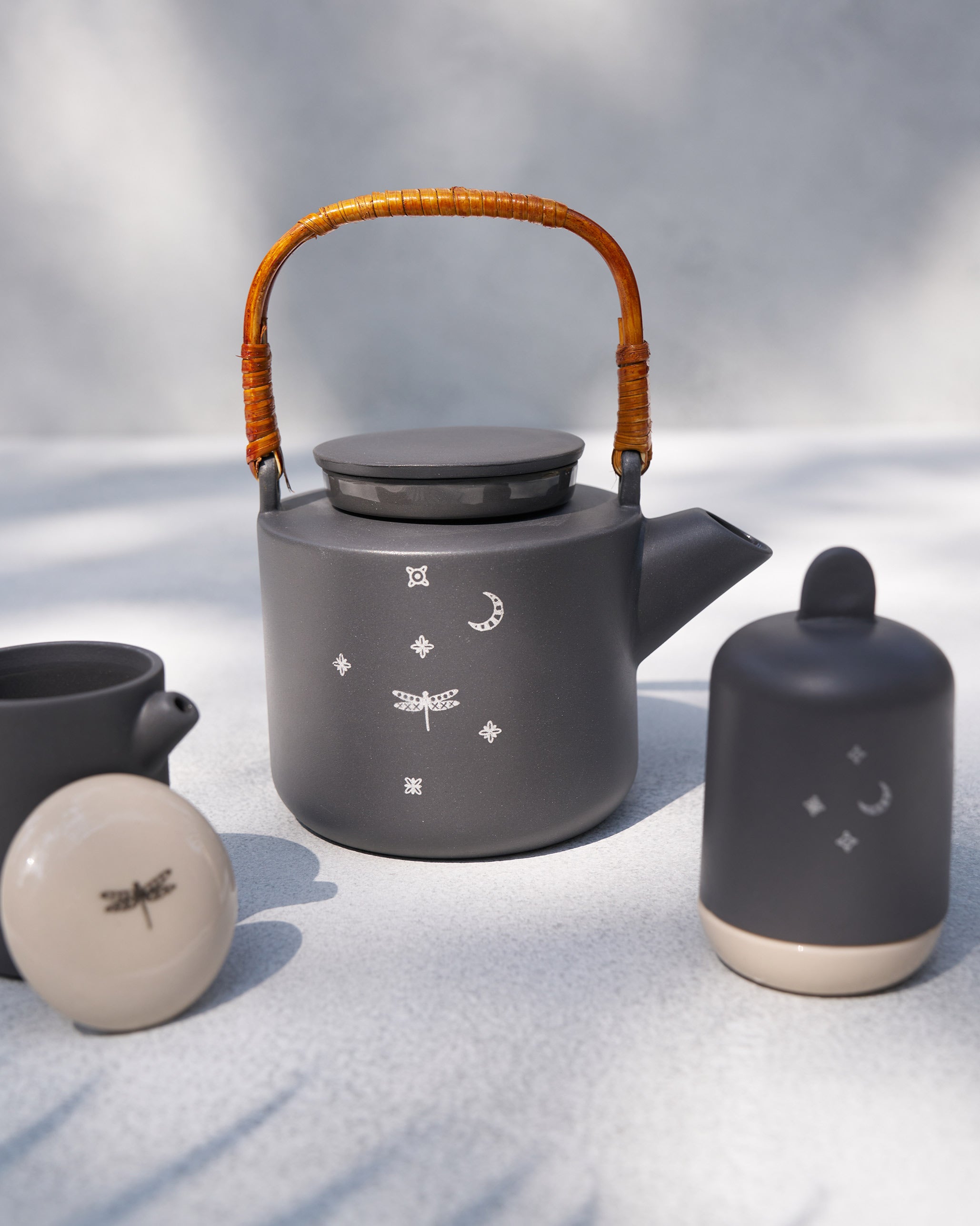 Taramandal Teapot