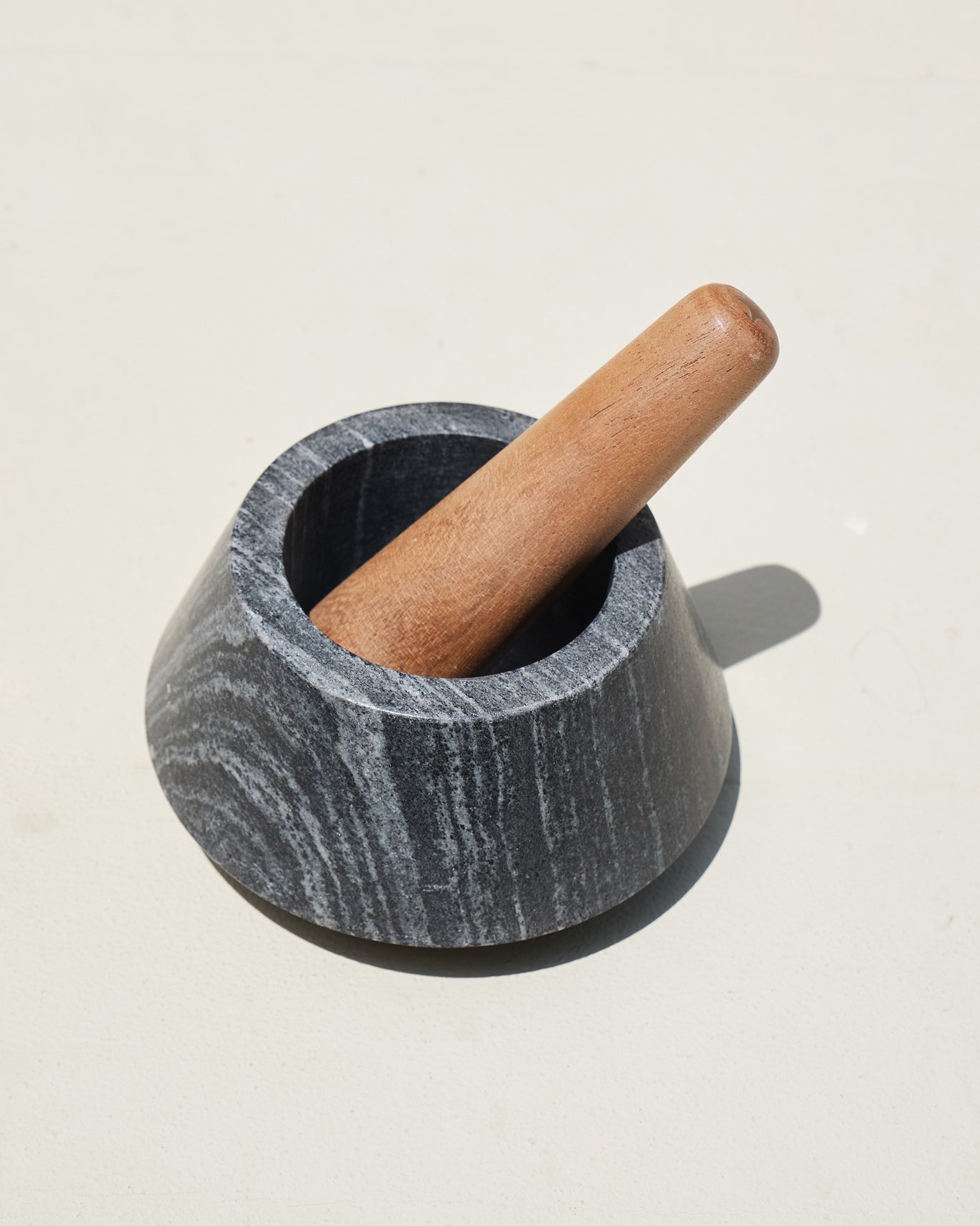 Ukiyo Mortar & Pestle - Midnight Marble