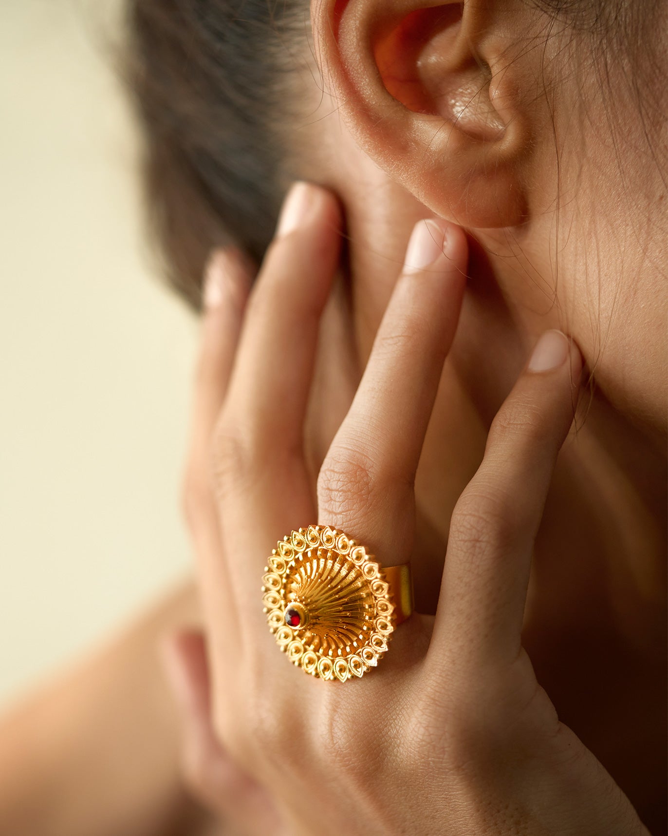 Brolly Ring - Gold