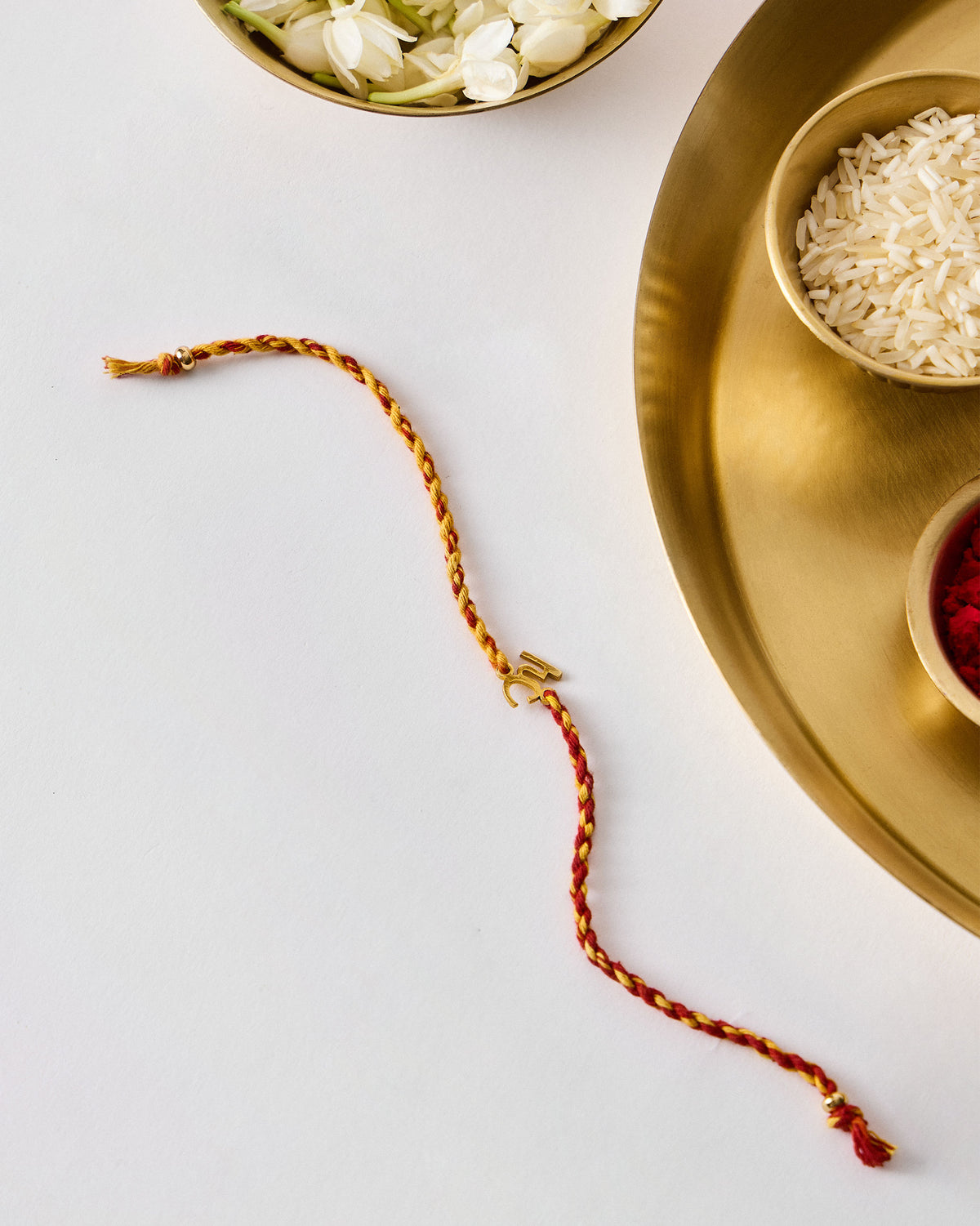 Alphabet H Rakhi - Red