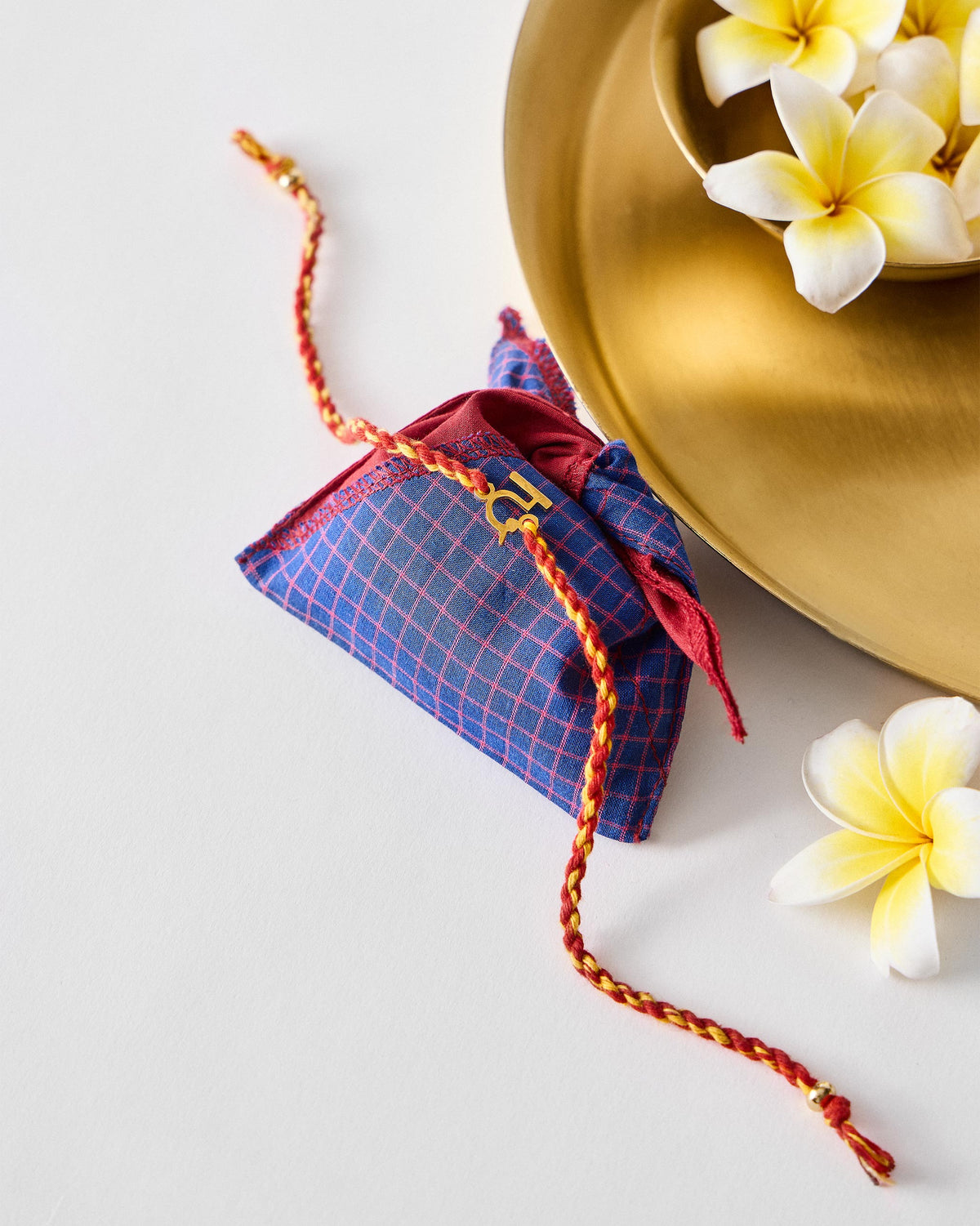 Alphabet D Rakhi - Red