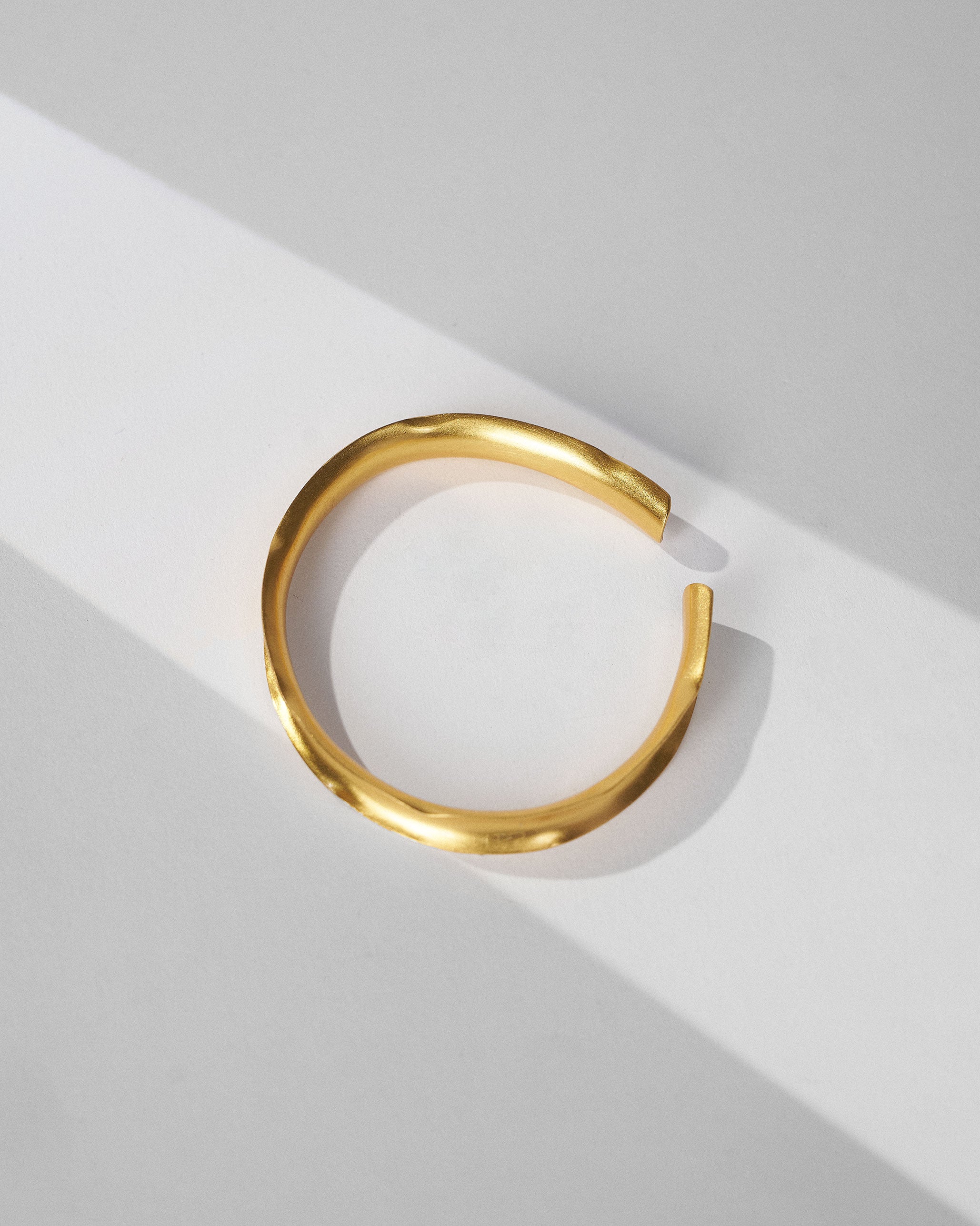 Batur Bangle Thin - Gold
