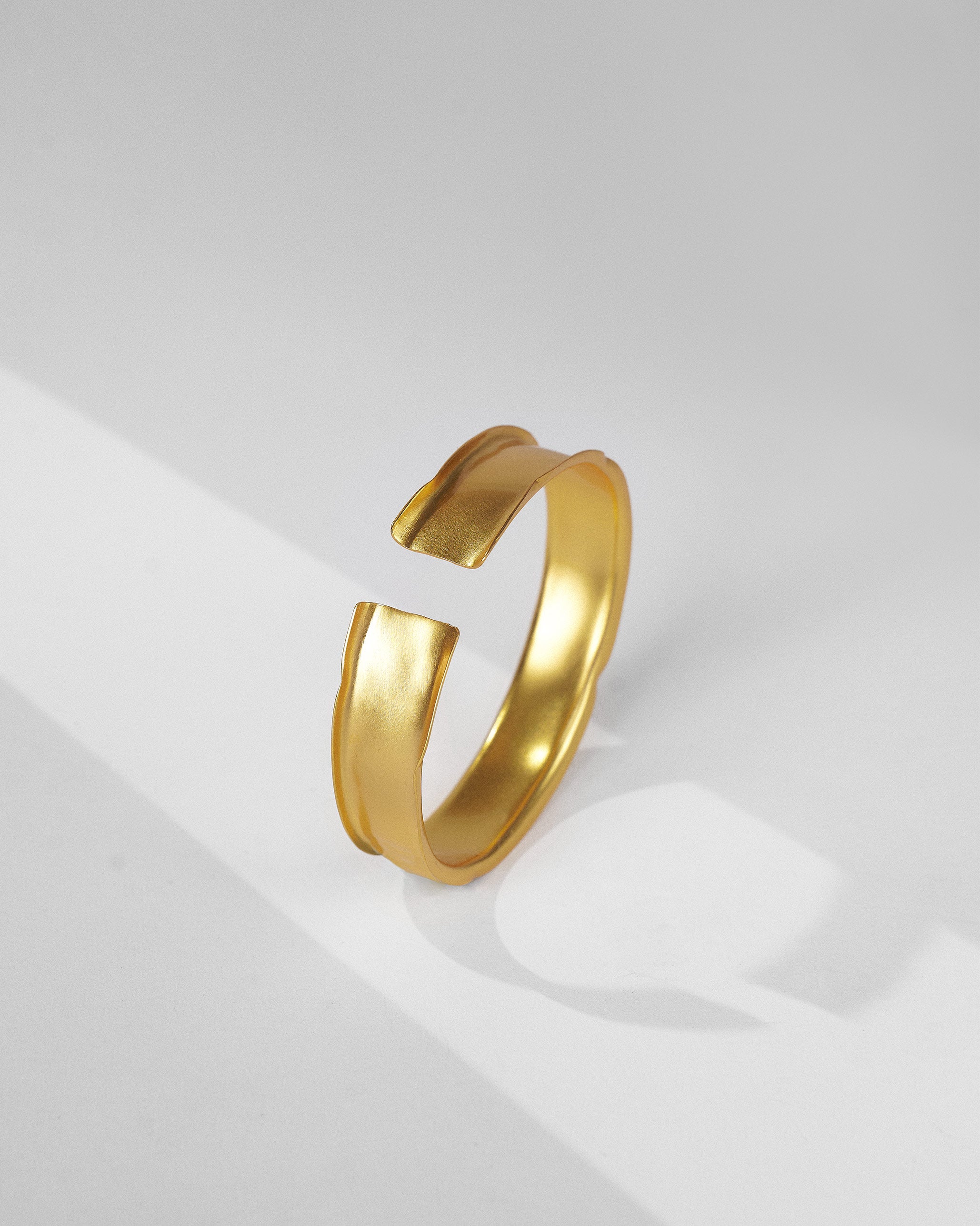 Batur Bangle Thick - Gold