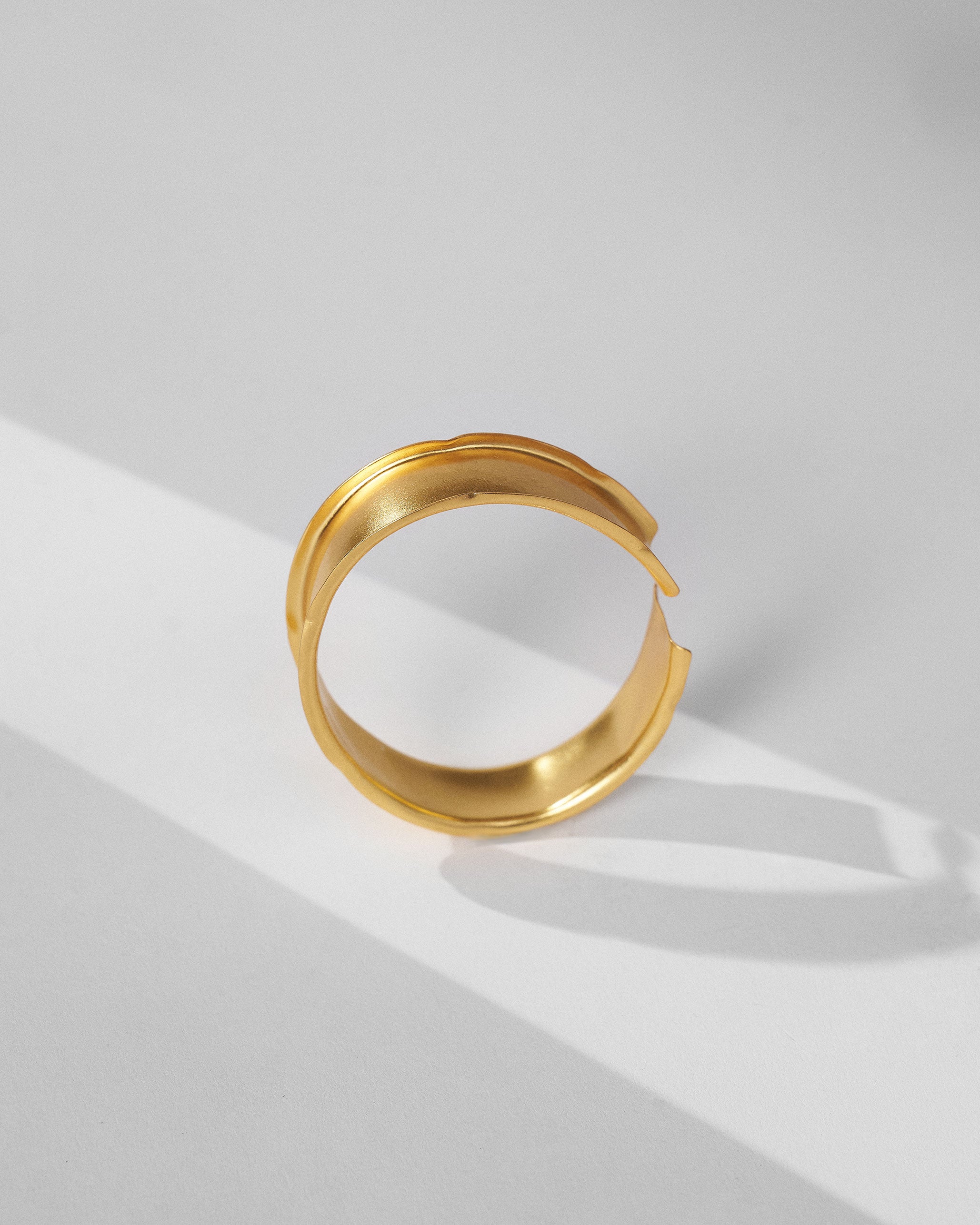 Batur Bangle Thick - Gold