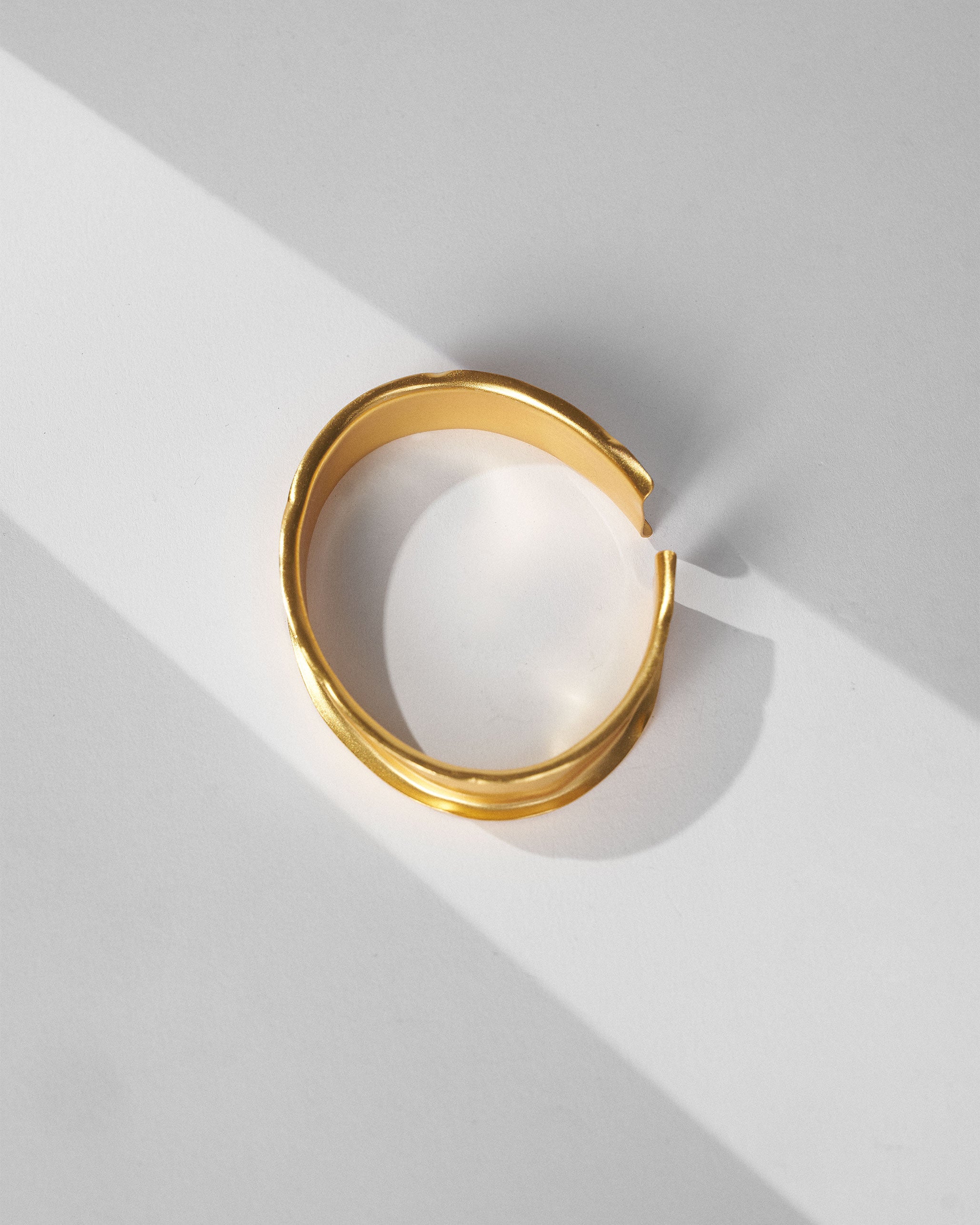 Batur Bangle Thick - Gold