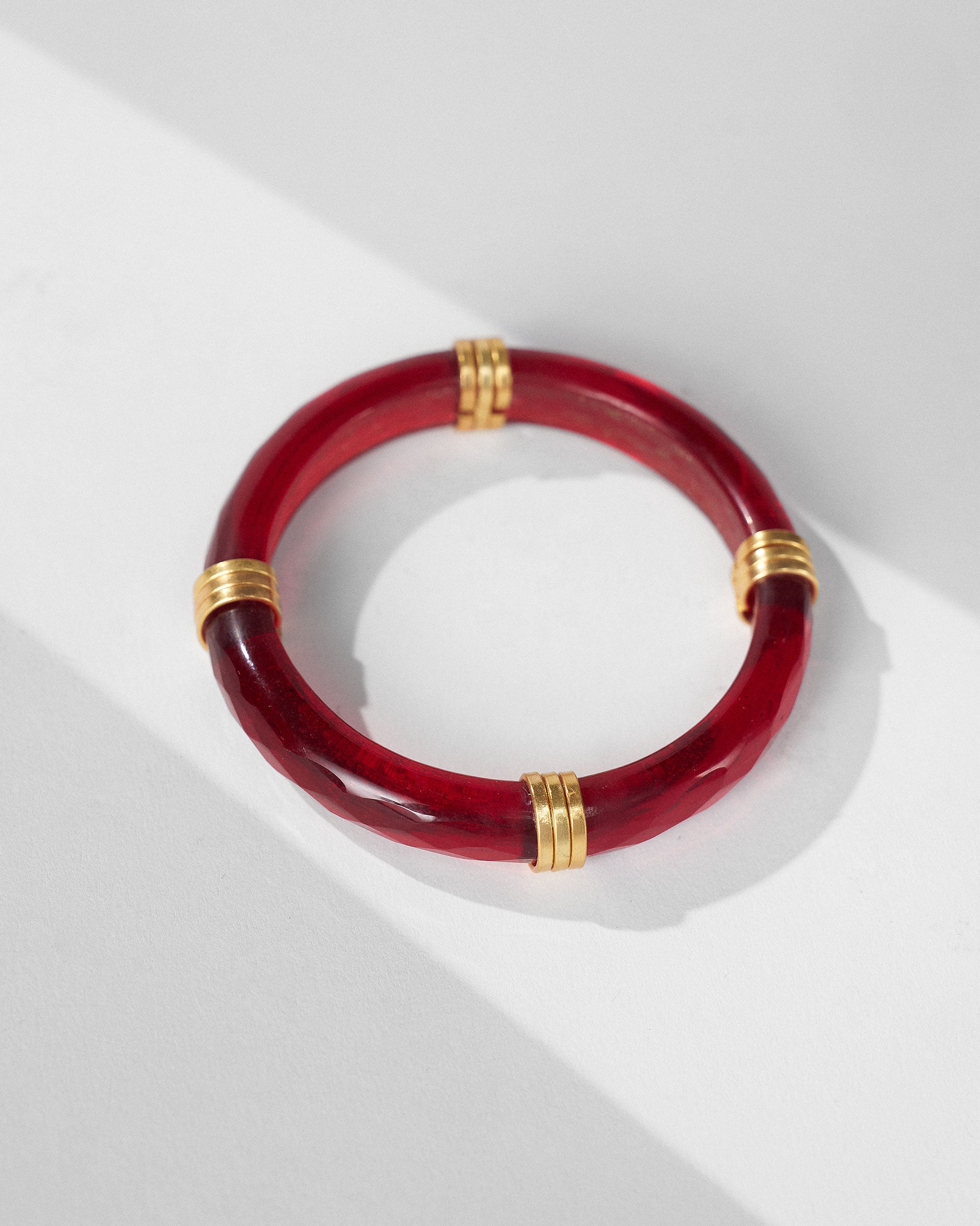 Cara Bangle - Red