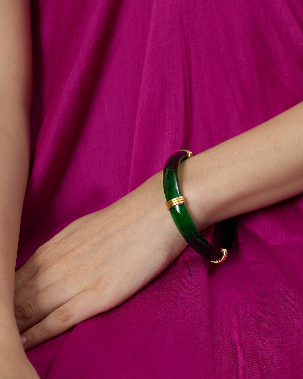 Cara Bangle - Green