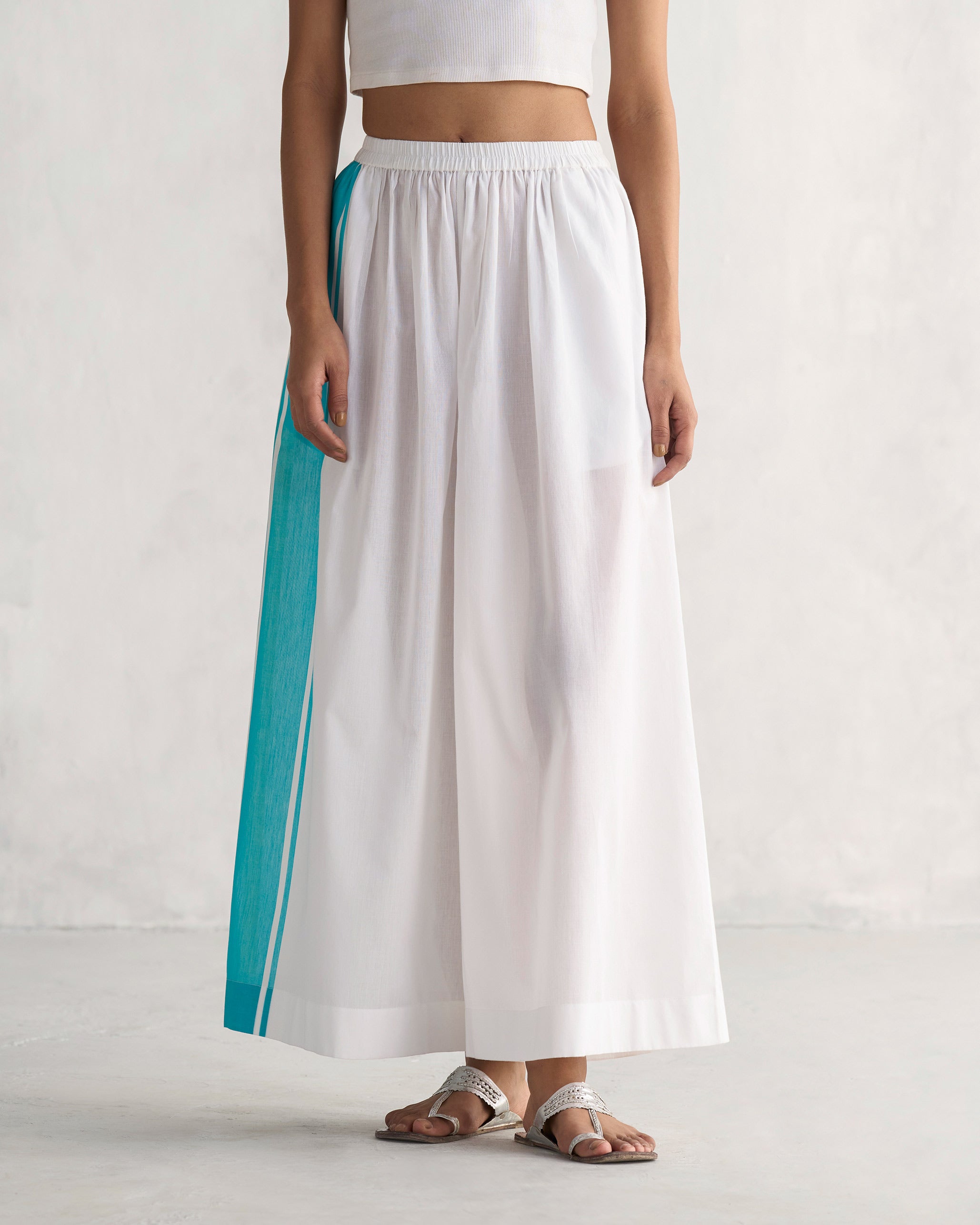 Soto Flared Pants - White