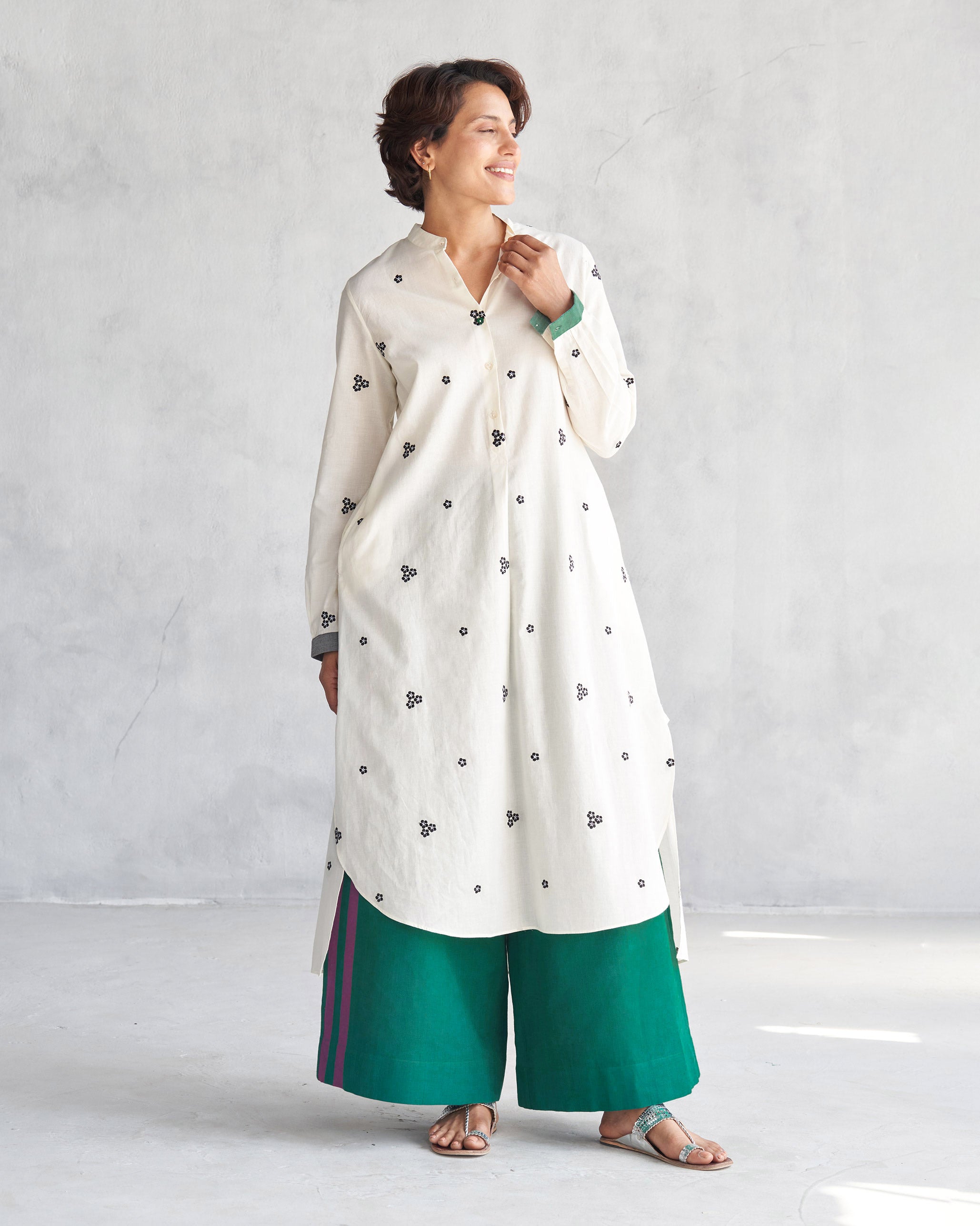 Smocked Back Kurta - Ivory