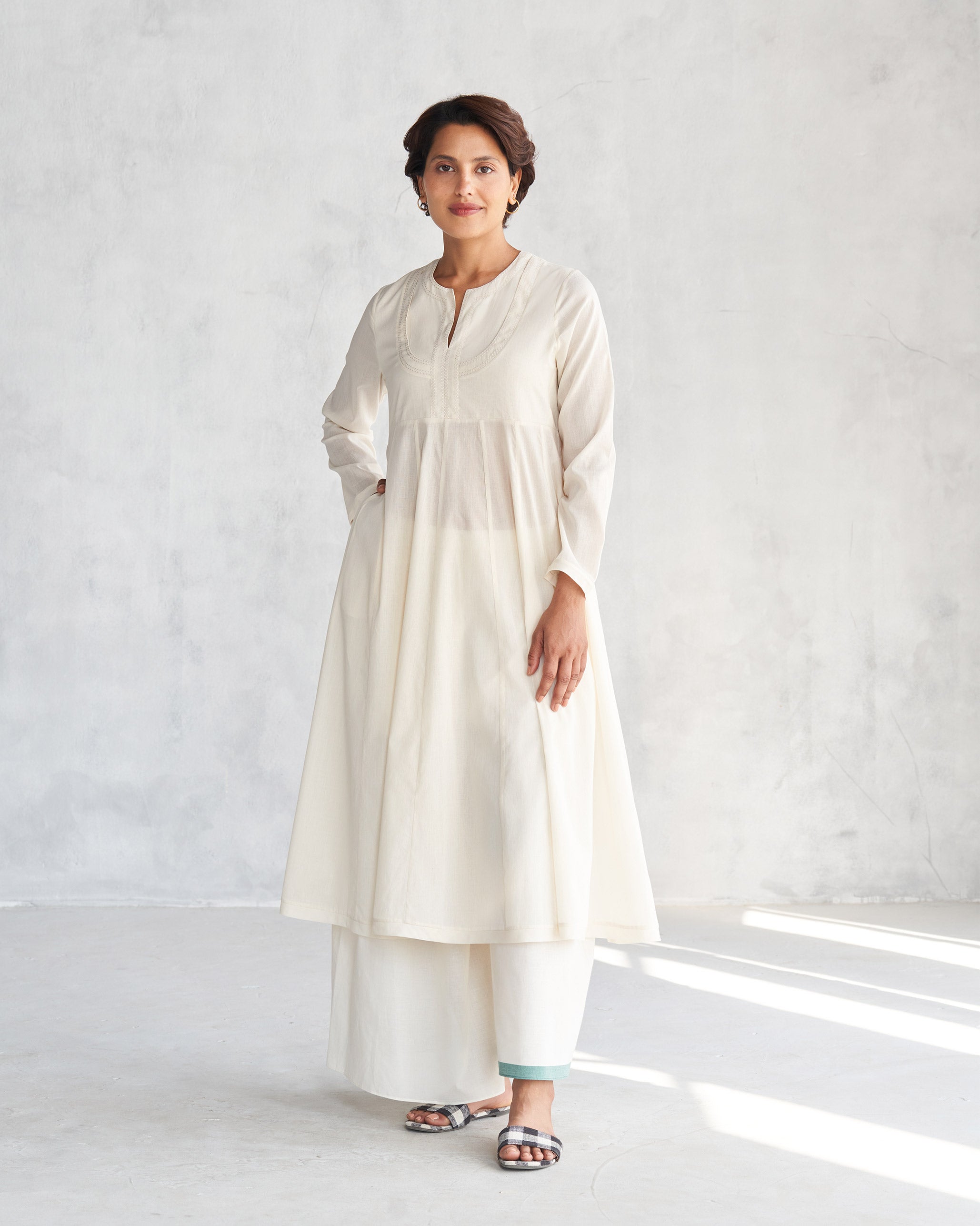 Tisya Kurta - Ivory