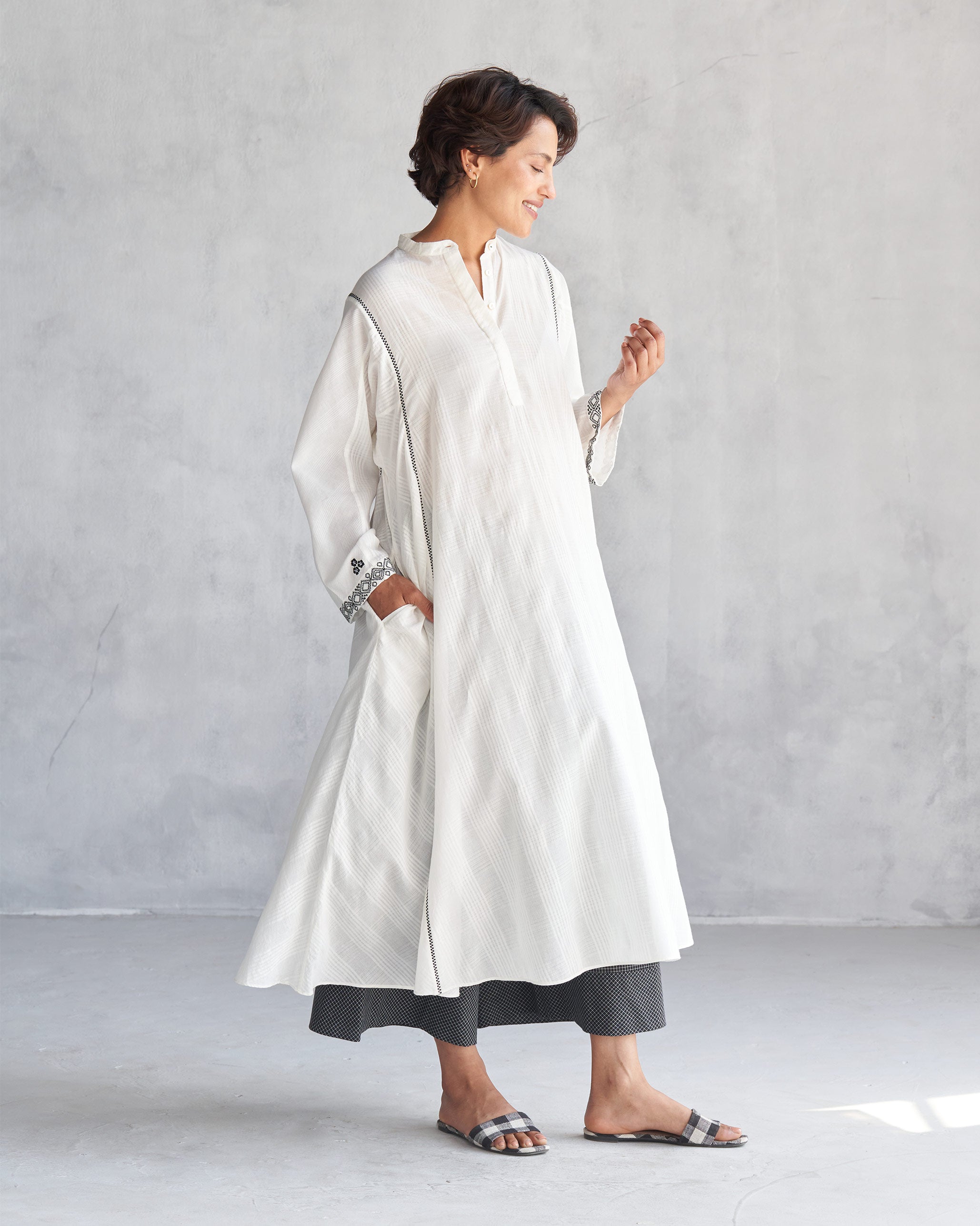 Naomi Kurta - Ivory