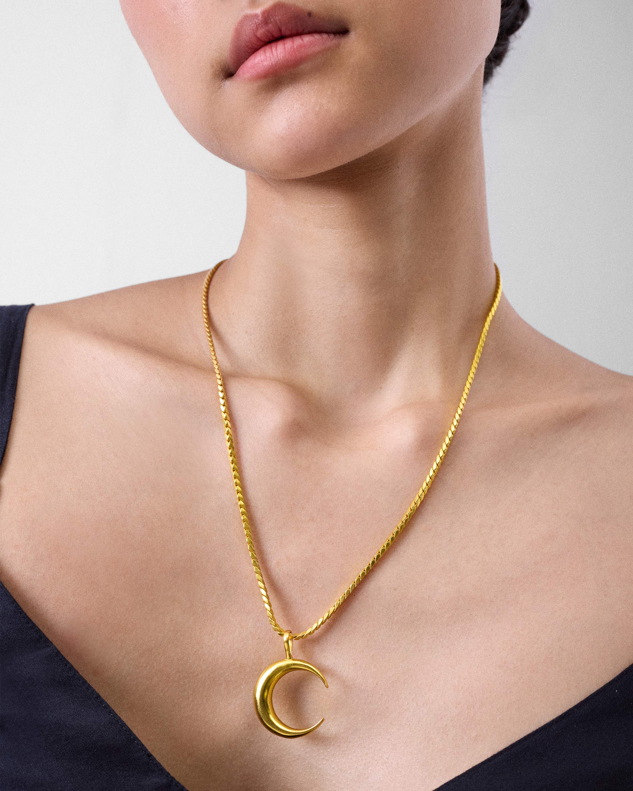 Moonfall Necklace - Gold