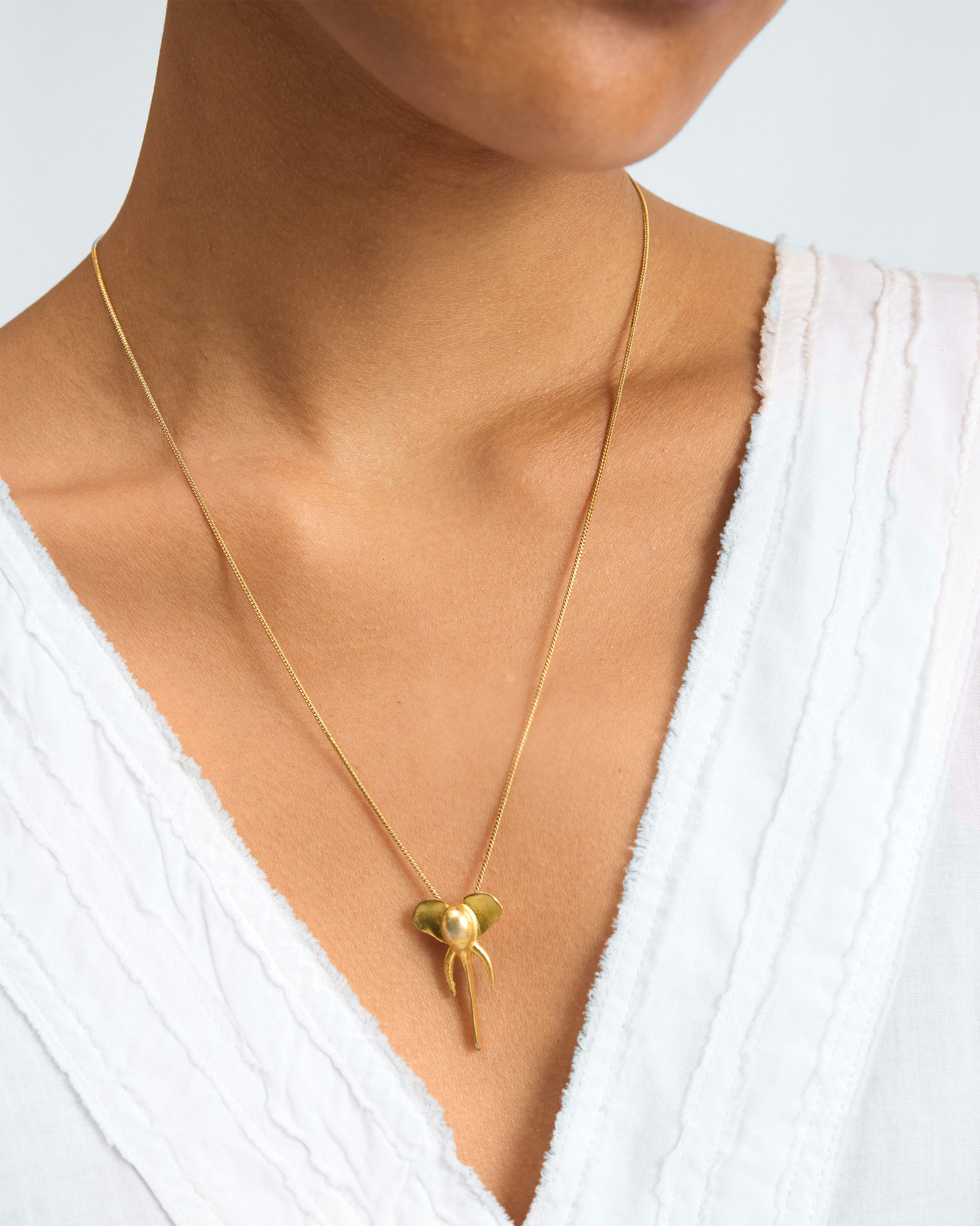 Elephant charm - Gold