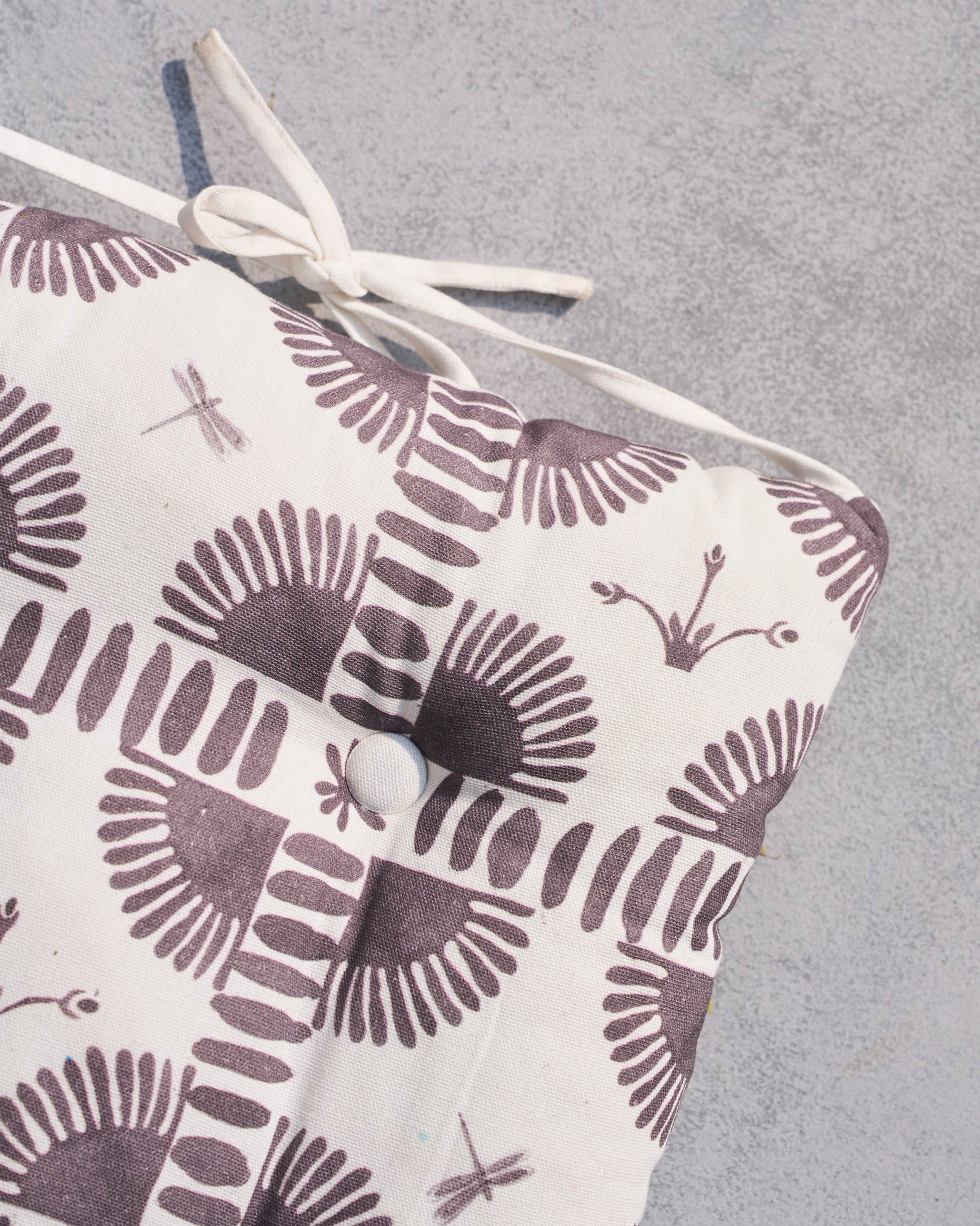 Striped Morocco chair cushion (Charcoal)