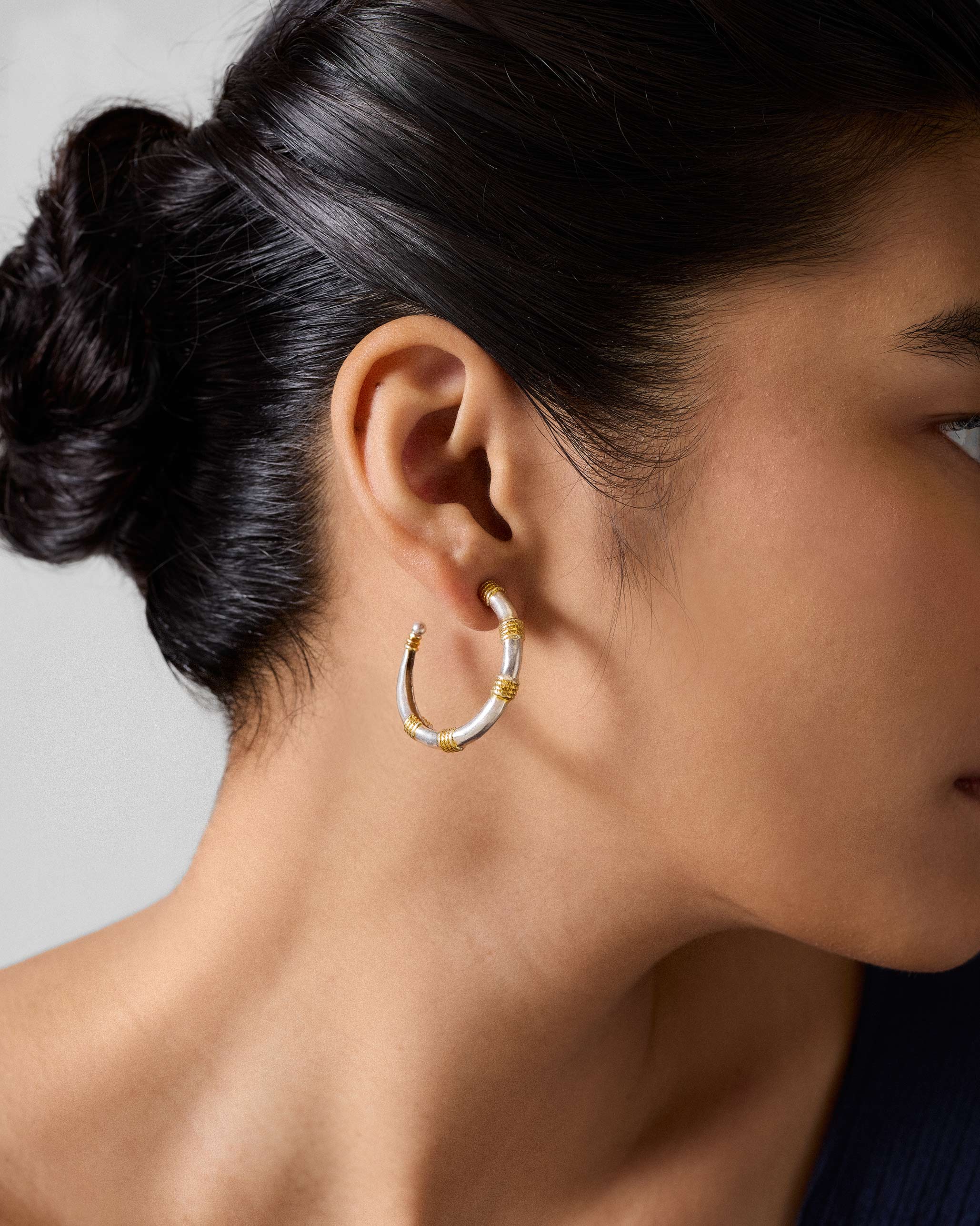 Dhoop Chaon Hoops Small - Silver & Gold