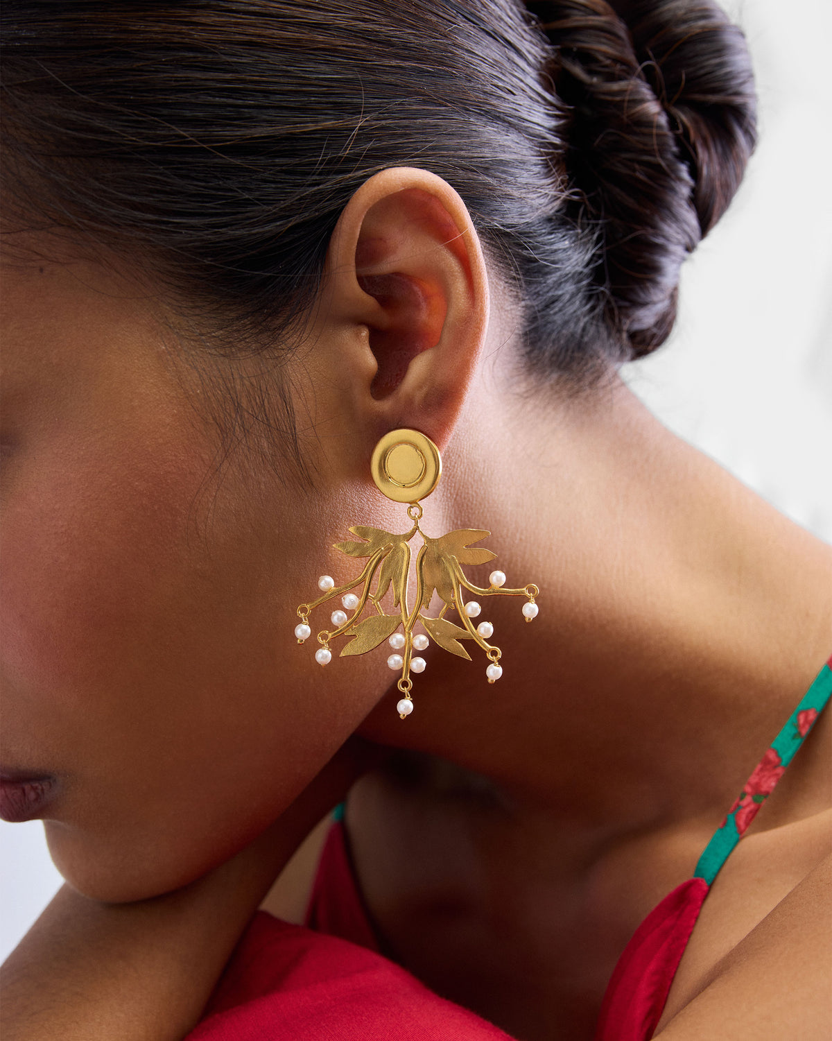 Anaar Cluster Earrings - Gold