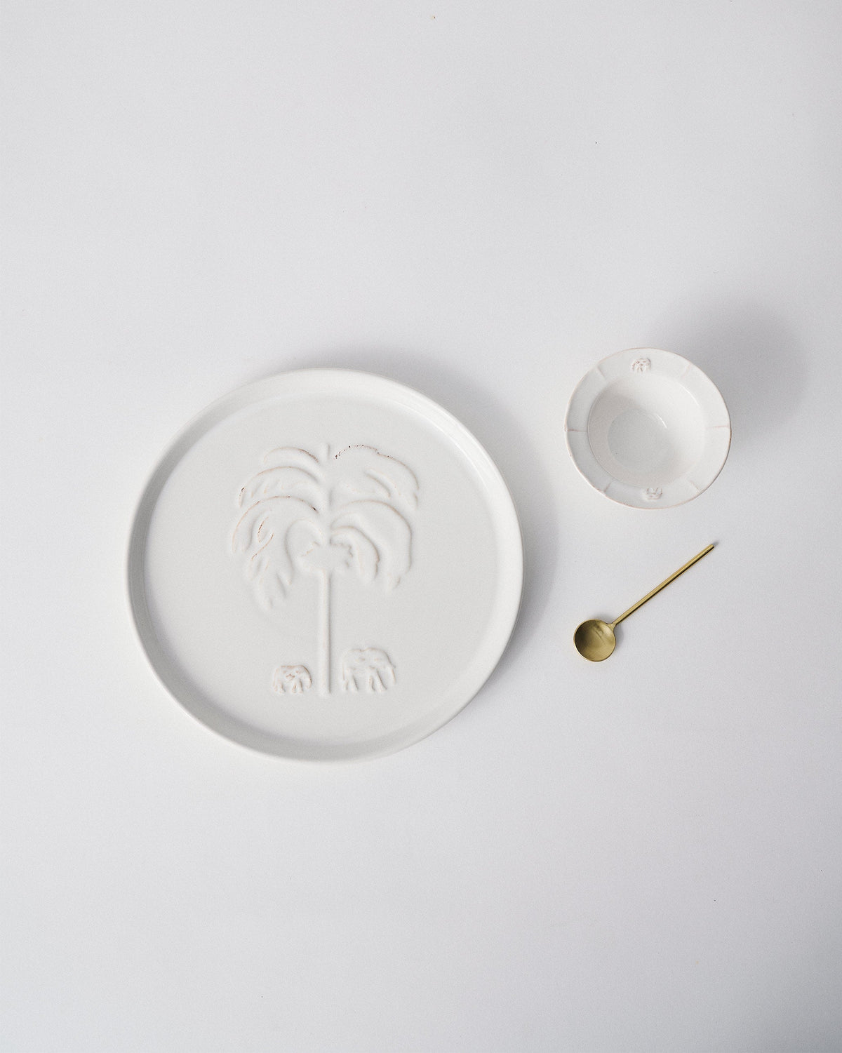 Ele Palm Chip & Dip Platter