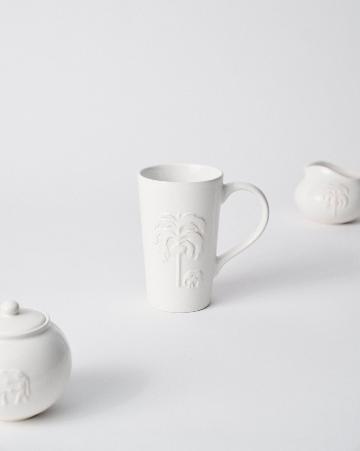 Ele Palm Tall Mug