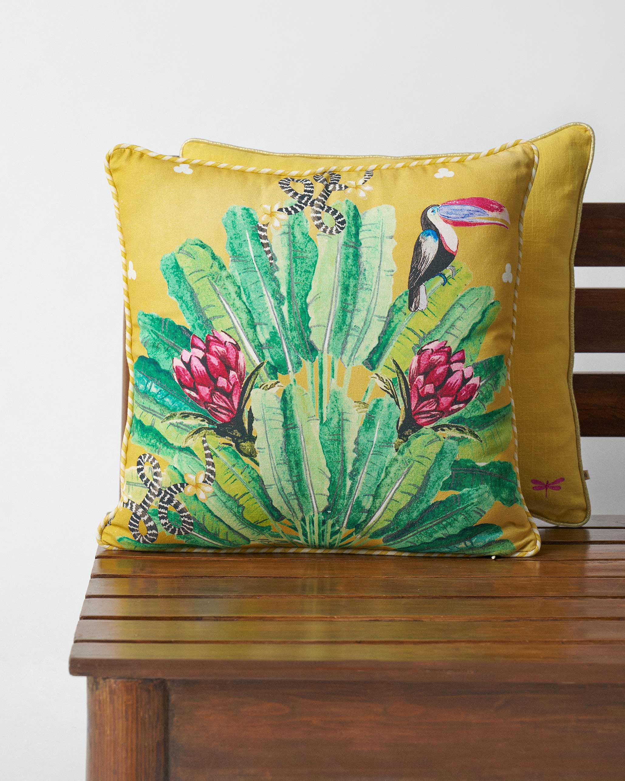 Madagascar Lush Cushion Cover