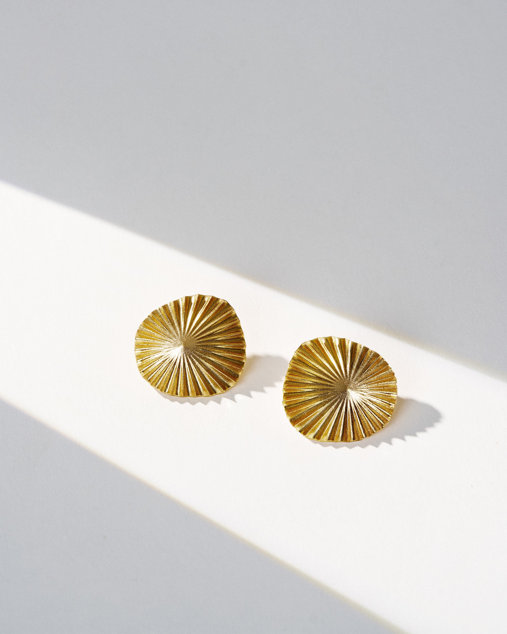 Umbrella Studs - Gold