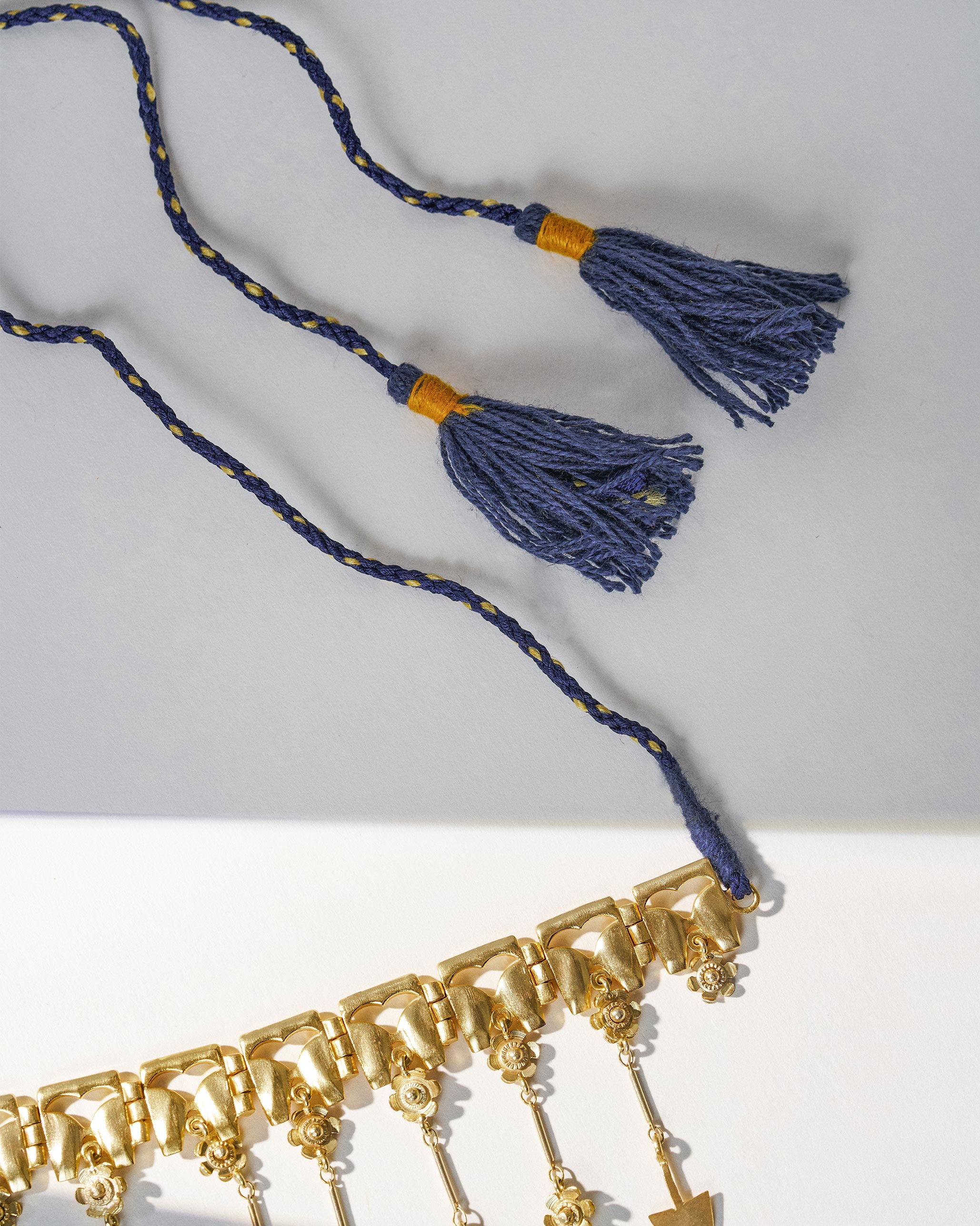 Machli Necklace - Gold