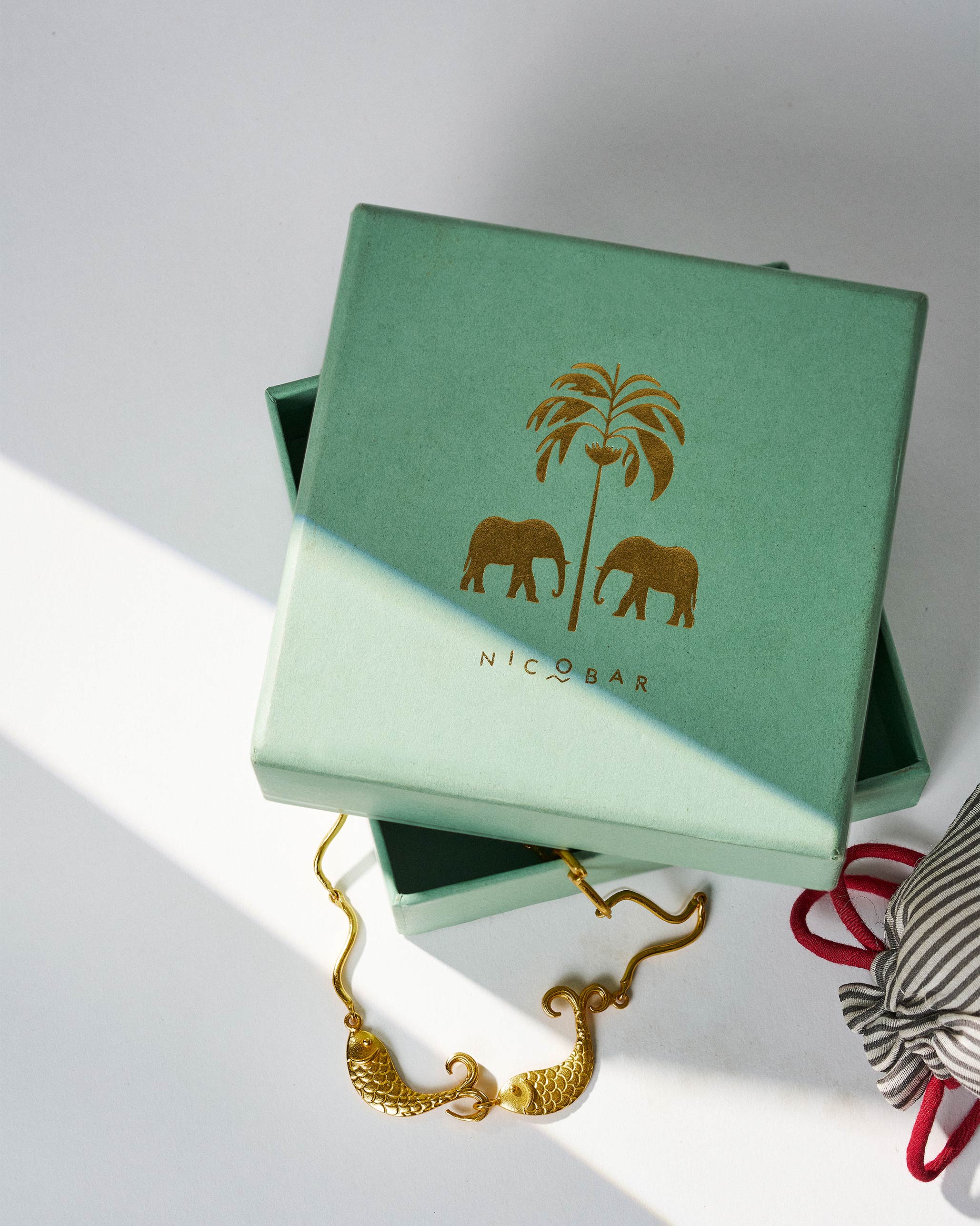 Meen Necklace - Gold