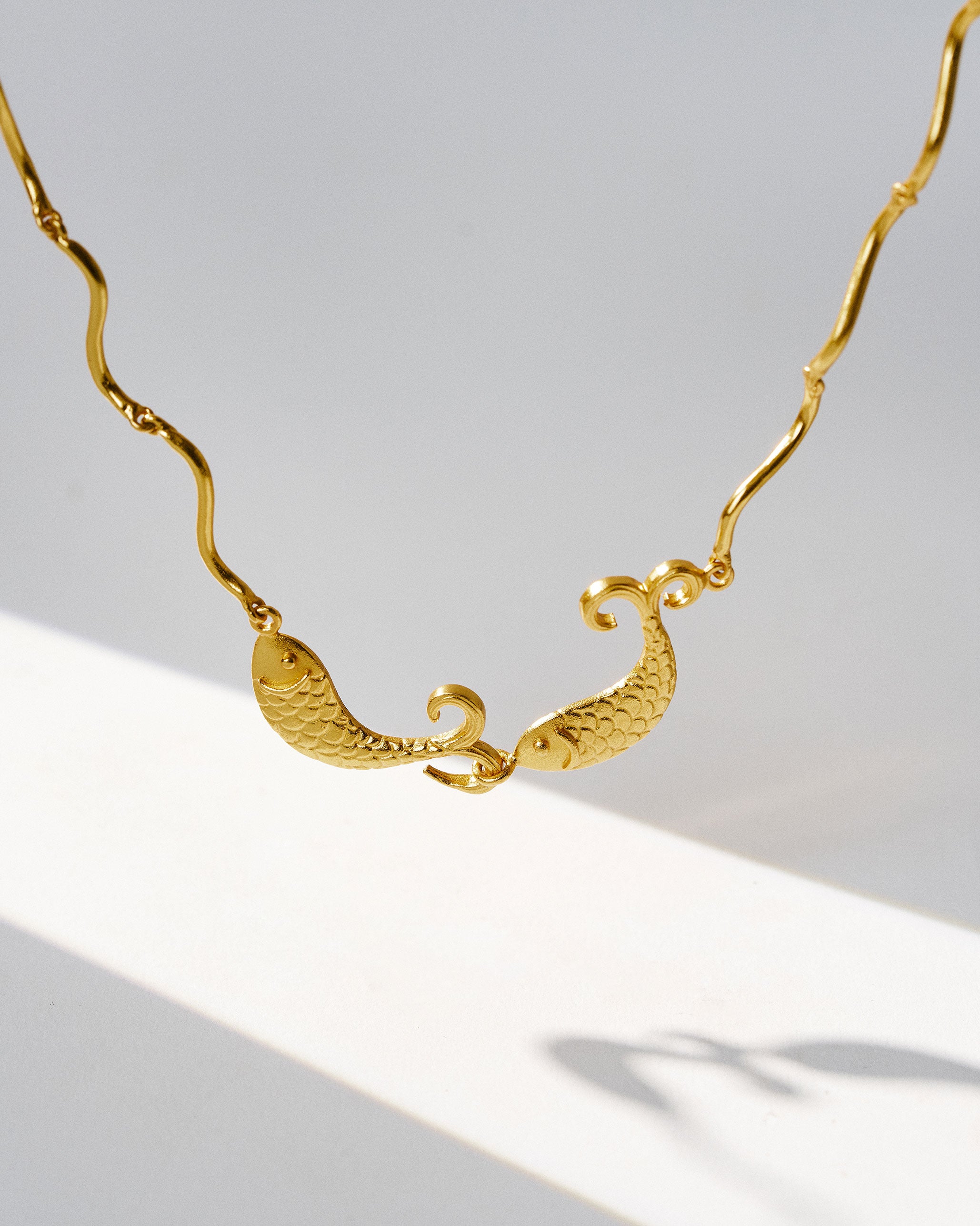 Meen Necklace - Gold