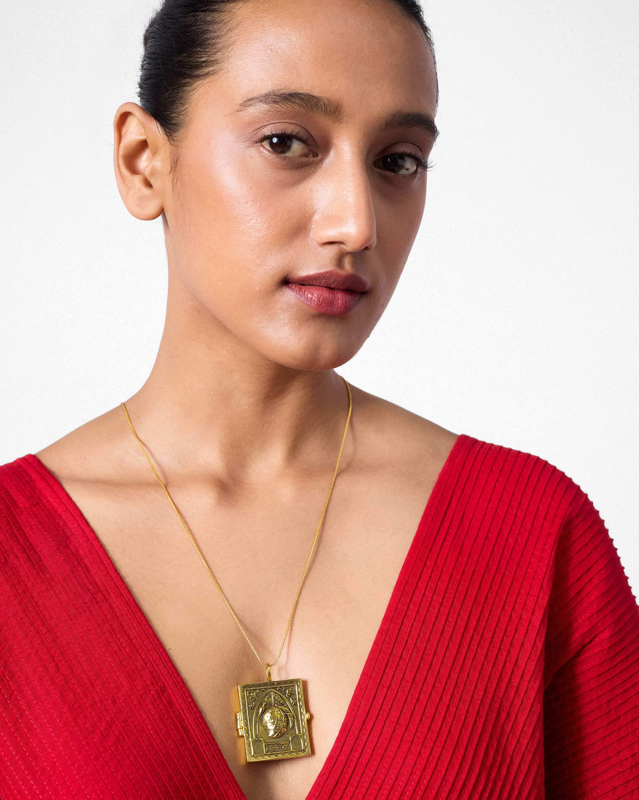 Tota Locket - Gold