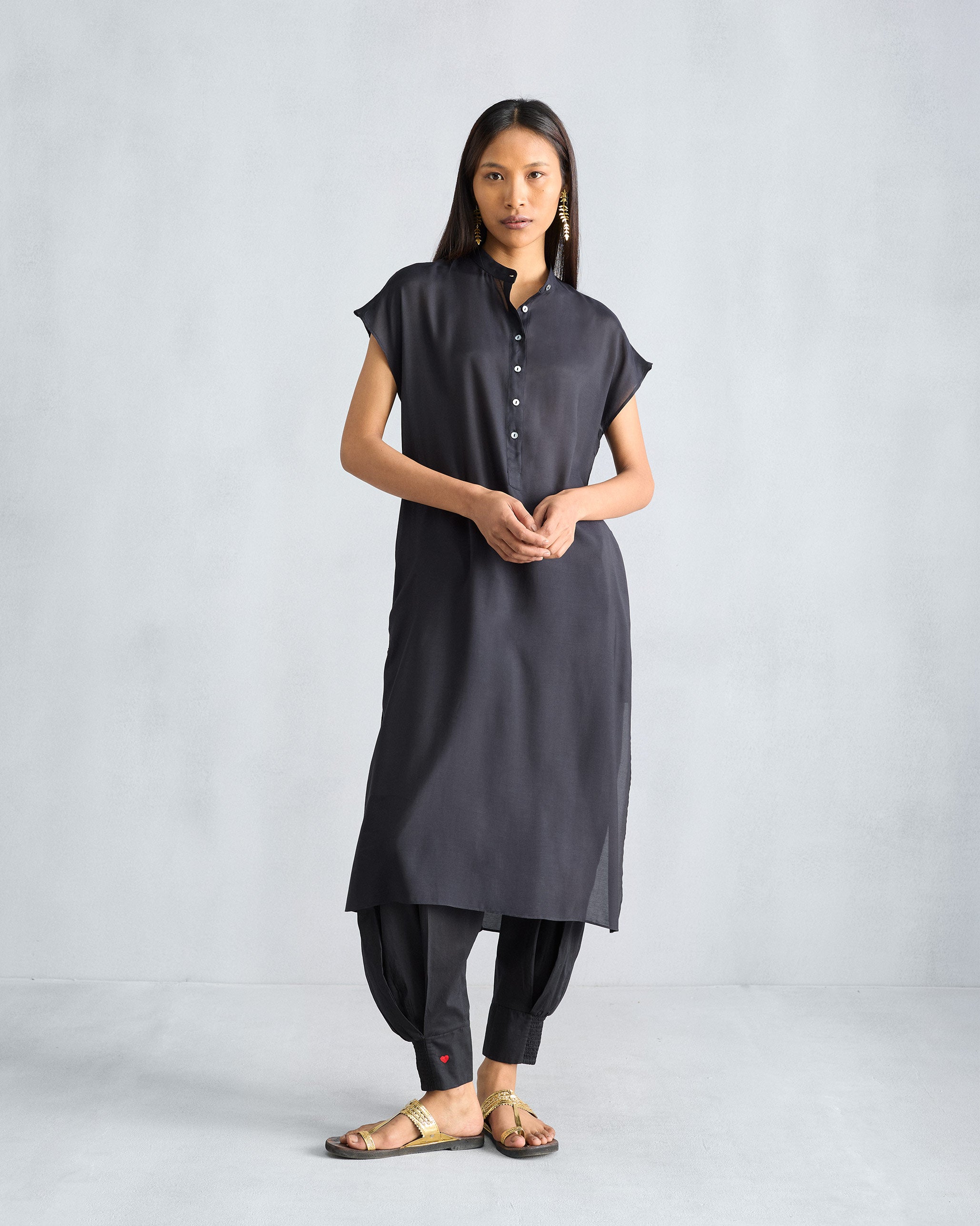 Short Sleeve Kurta - Black