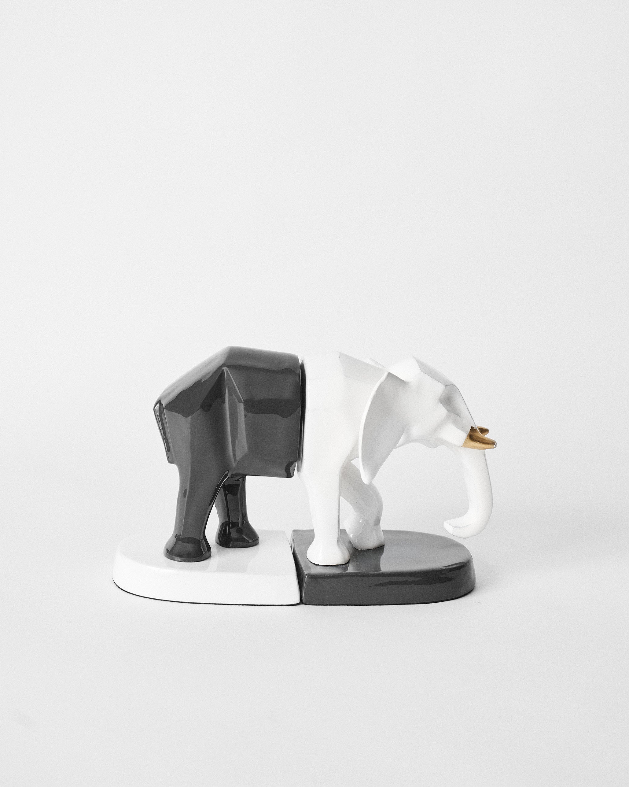 Ele Bookend