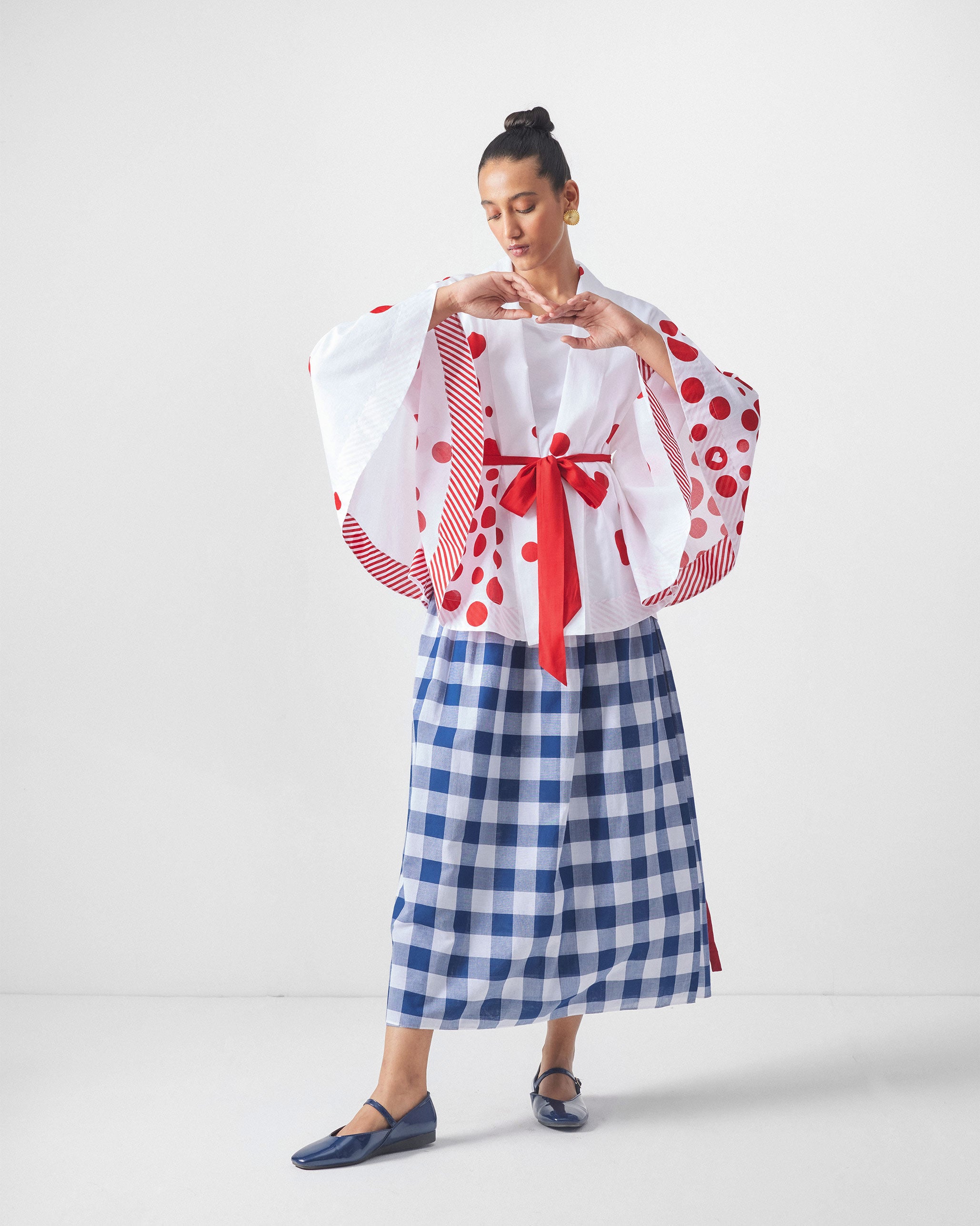 Kepu Overlay - White & Red Print