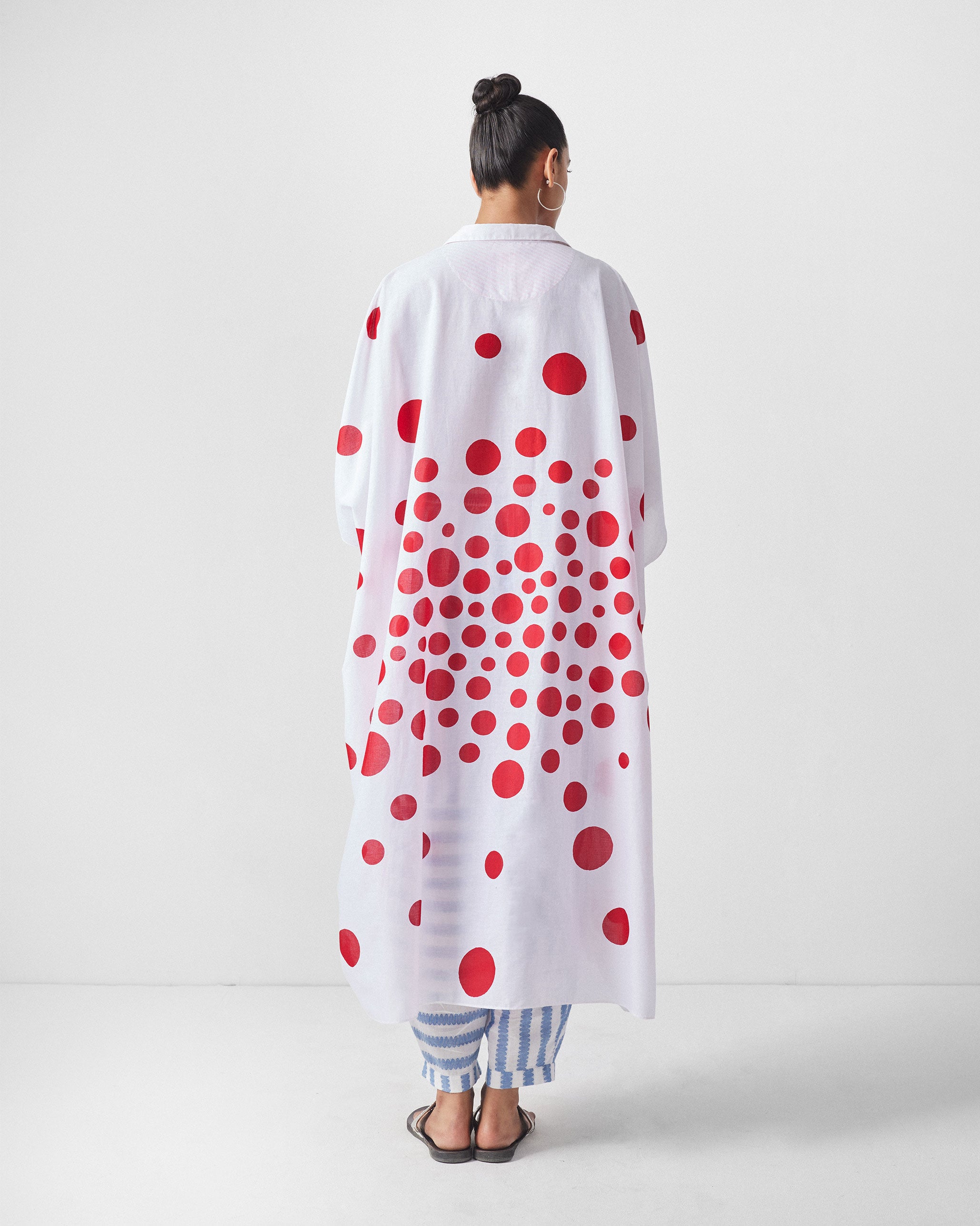 Collared Kaftan - White & Red Print