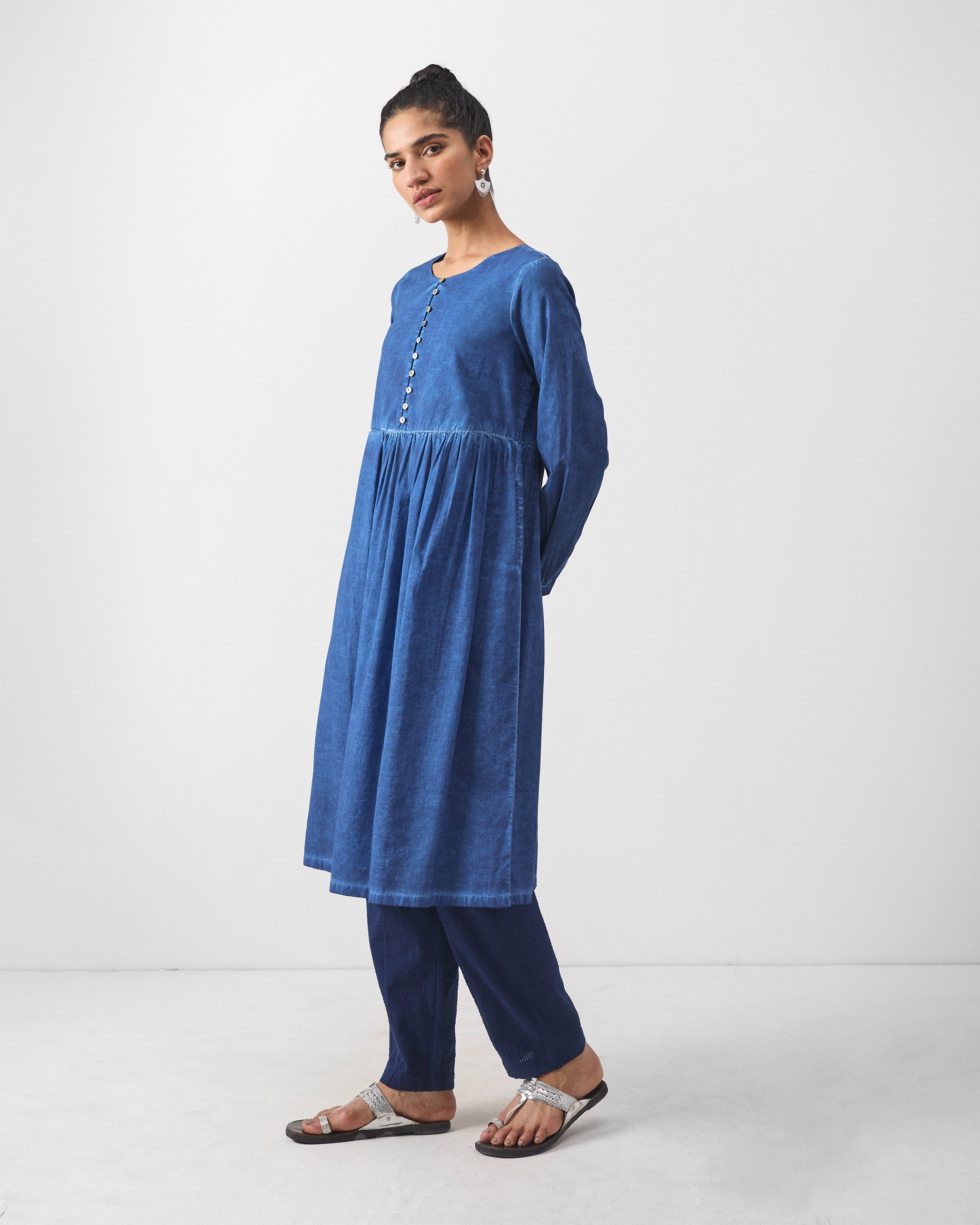 The Bell Sleeves Kurta Set - Navy Seersucker
