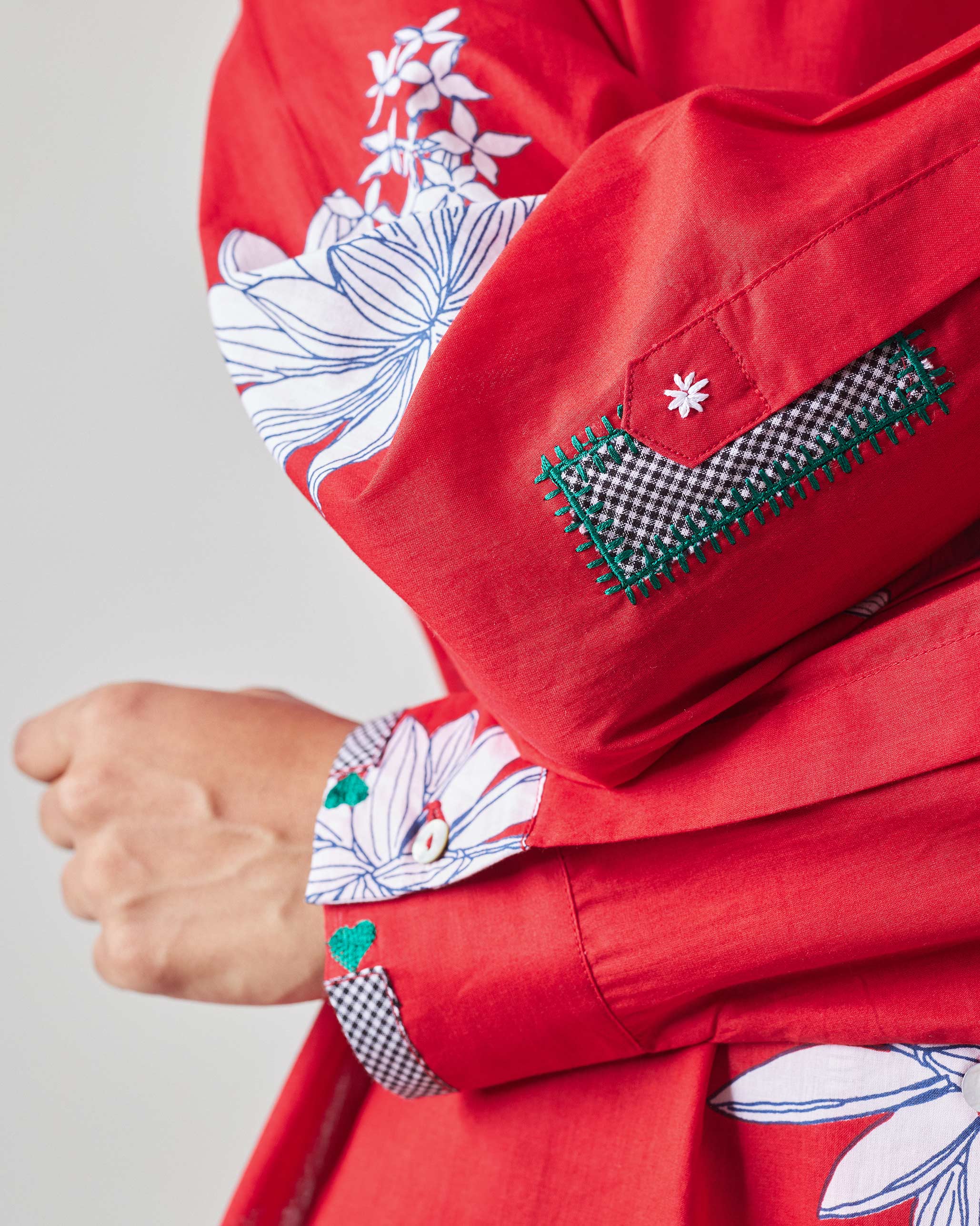 Oversized Shirt - Red & White Print