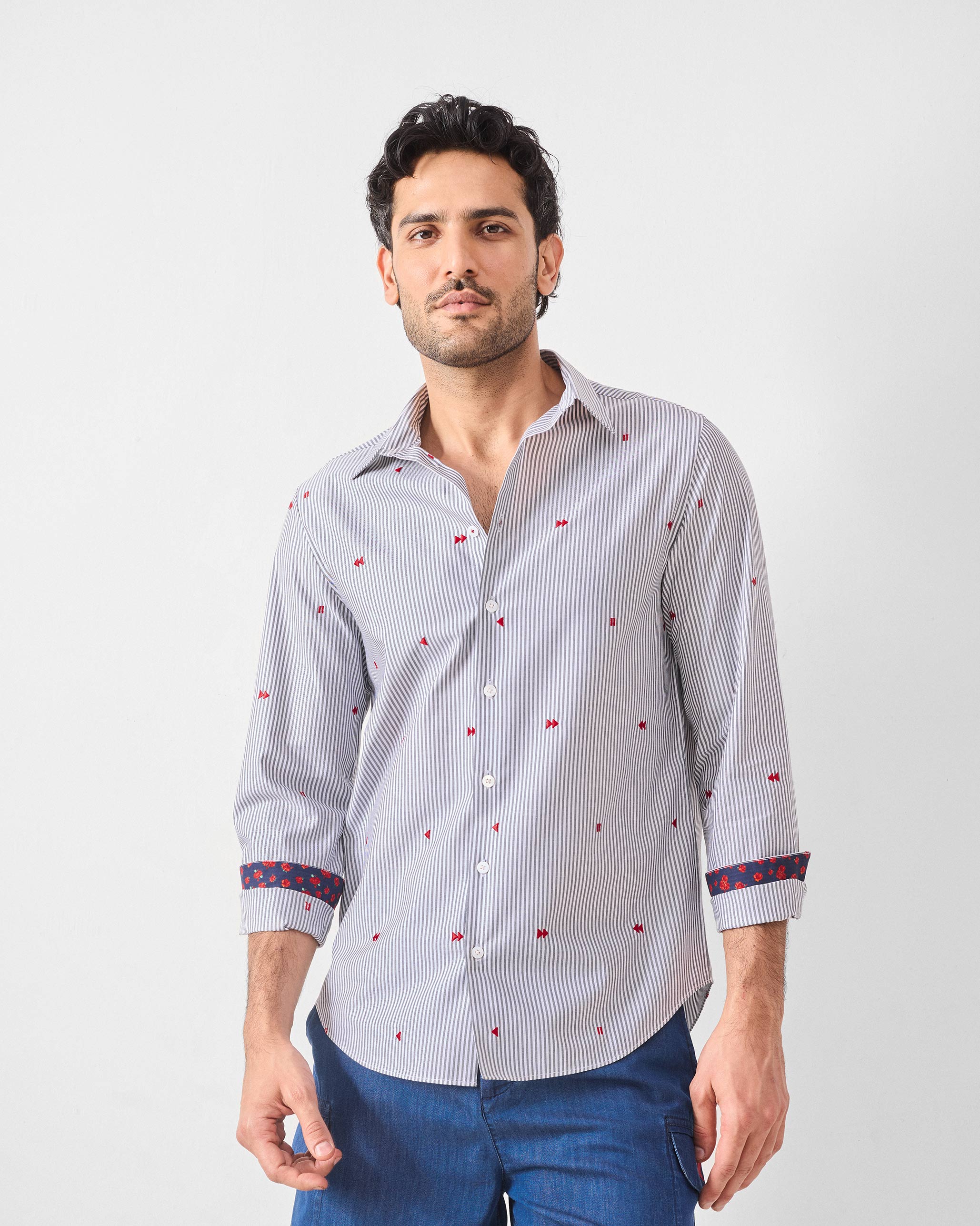 Hakuna Shirt - Red Embroidered
