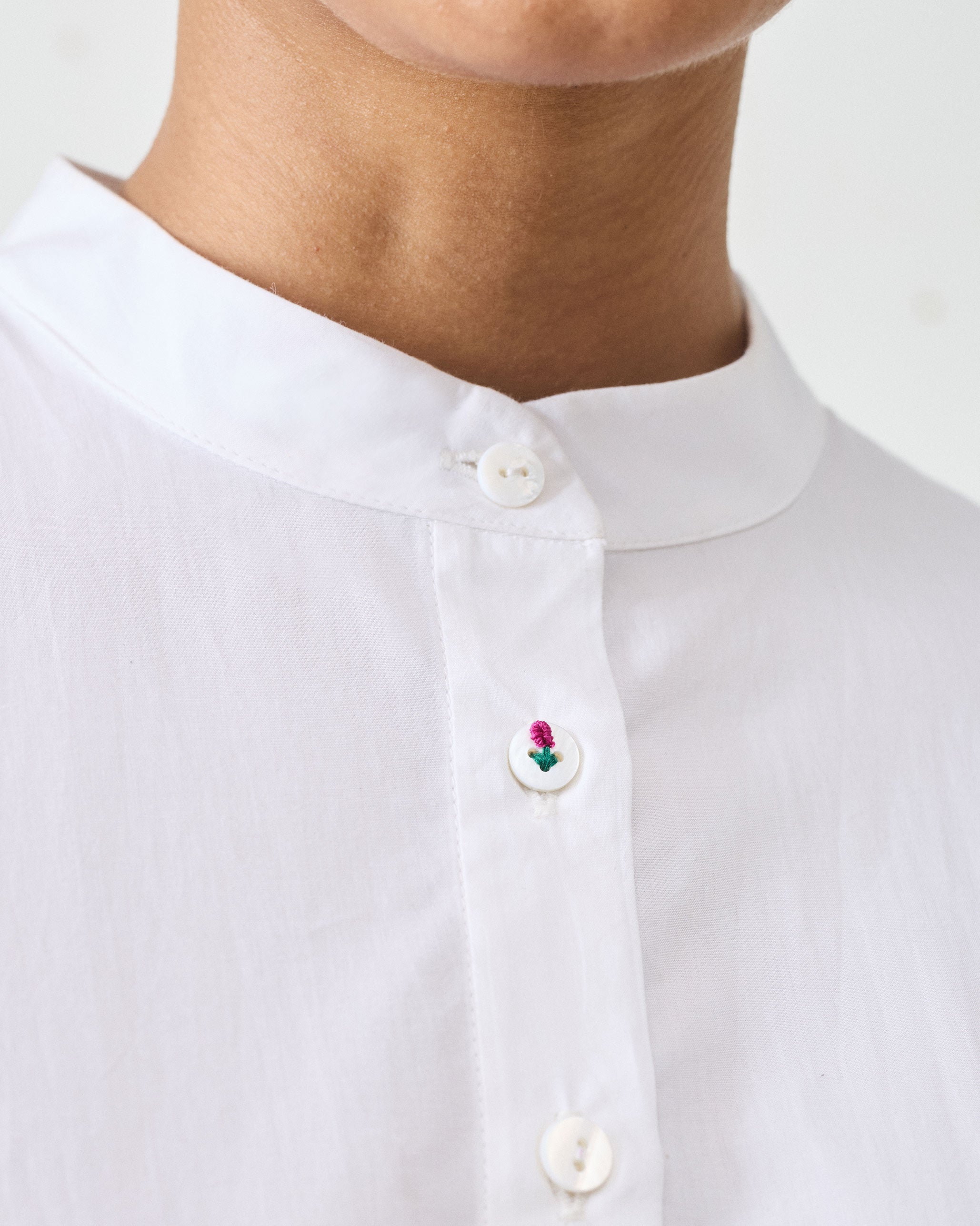 Short Sleeve Kurta - White & Fuchsia Printed