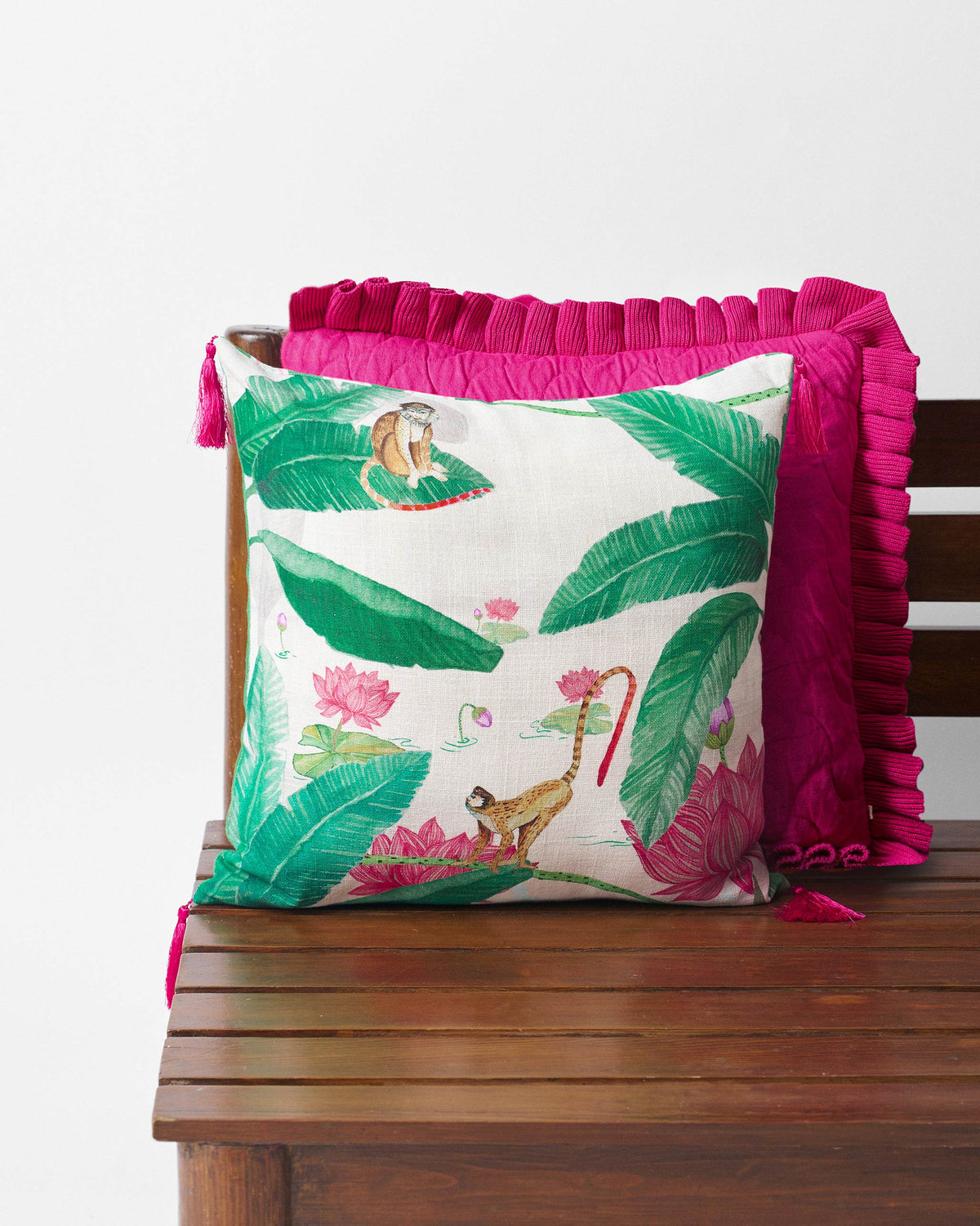 Lotus Garden cushion Cover