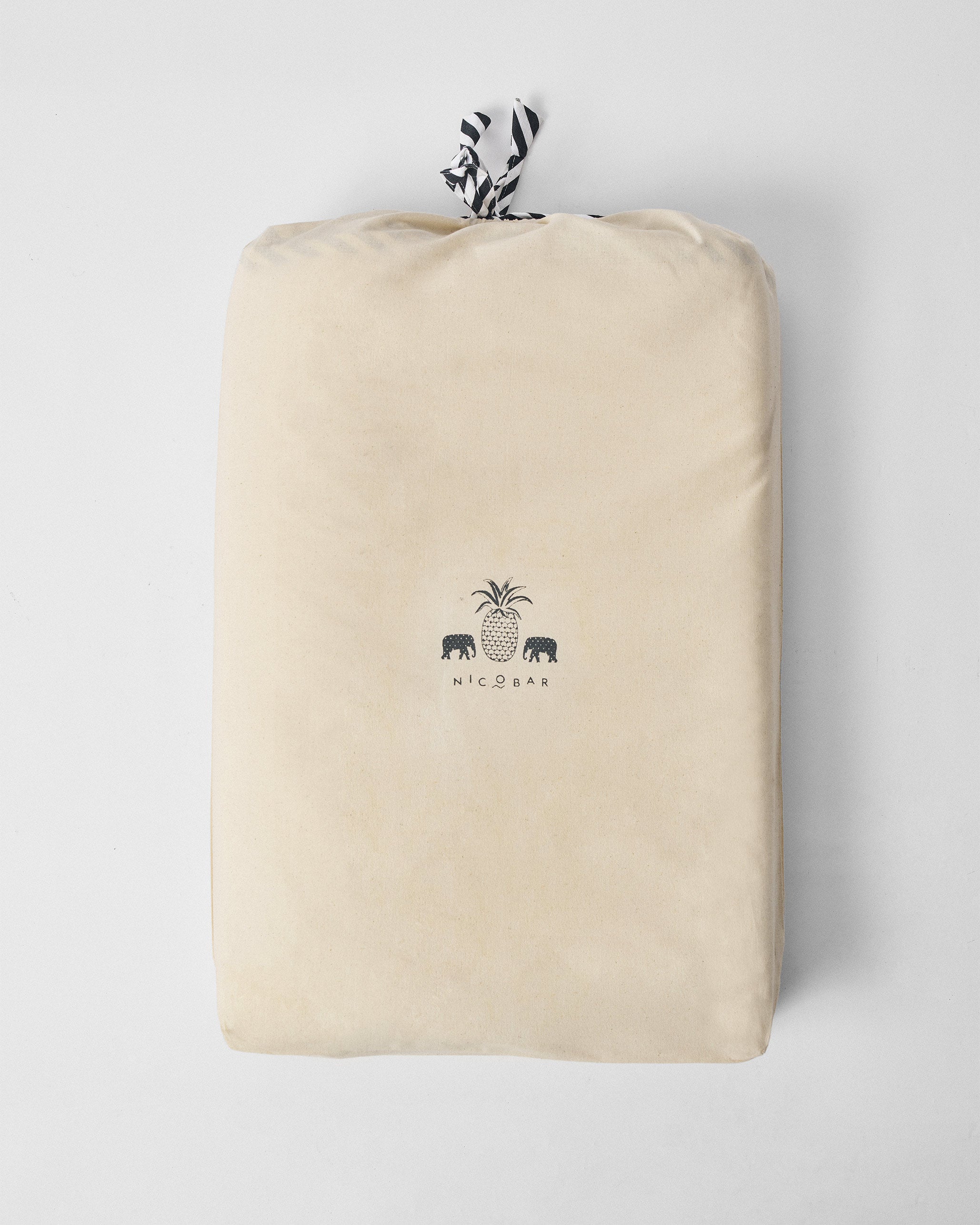 Pineapple Quilted Bedcover (King)